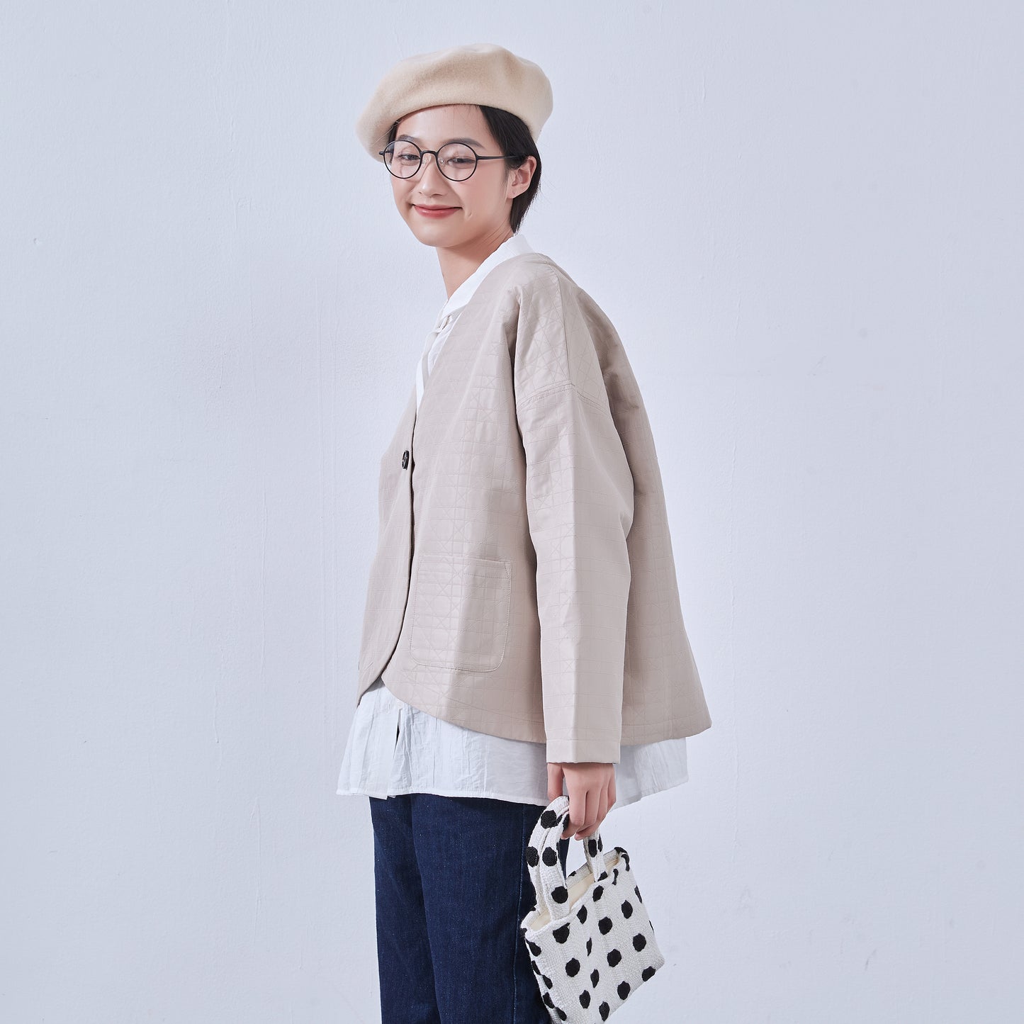 KNNJ355・ラウンドヘム・ノーカラー・キルティング風ジャケット・春秋長袖アウター