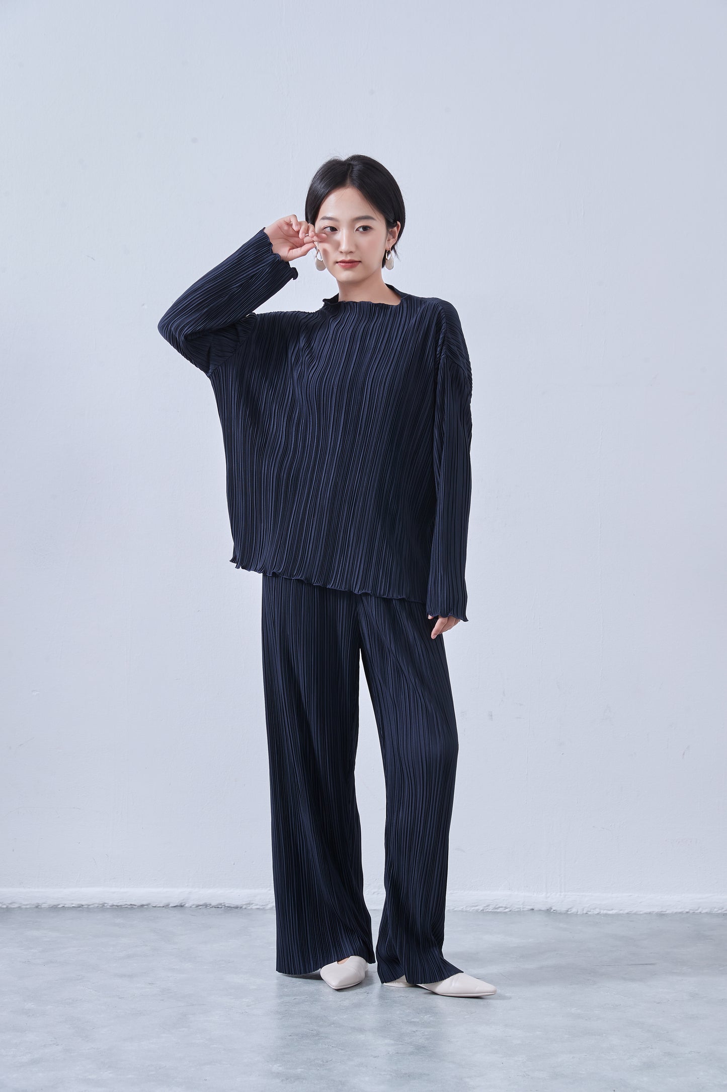 KNNP365・プリーツ加工・カットソーワイドパンツ・セットアップ商品・アップサイクル・イージーパンツ