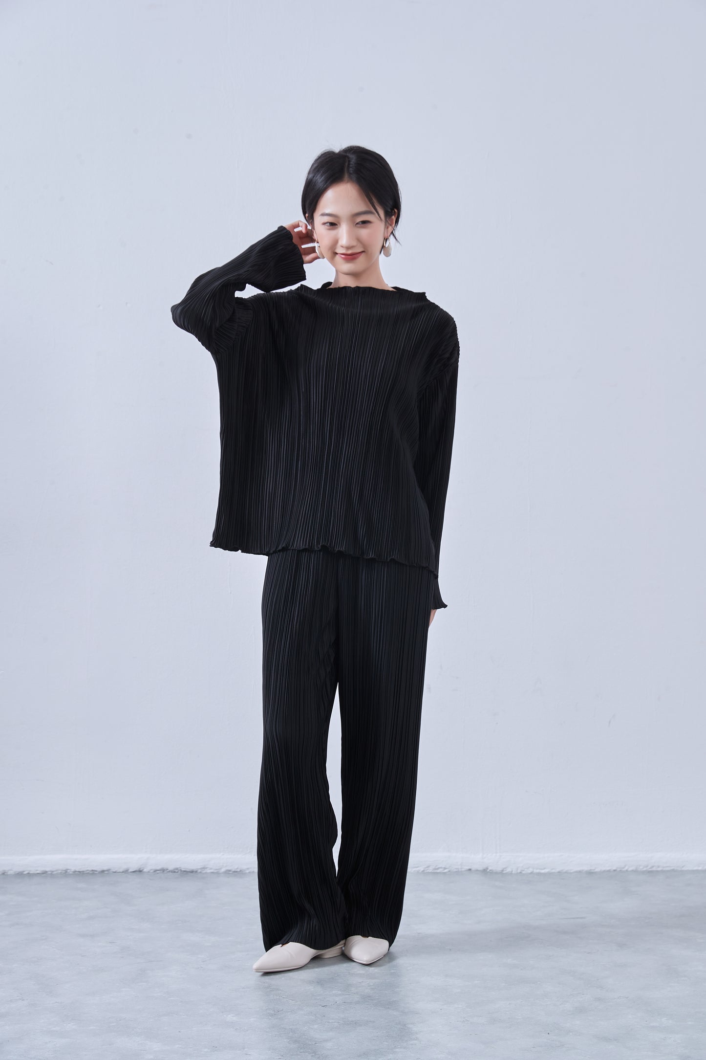 KNNP365・プリーツ加工・カットソーワイドパンツ・セットアップ商品・アップサイクル・イージーパンツ