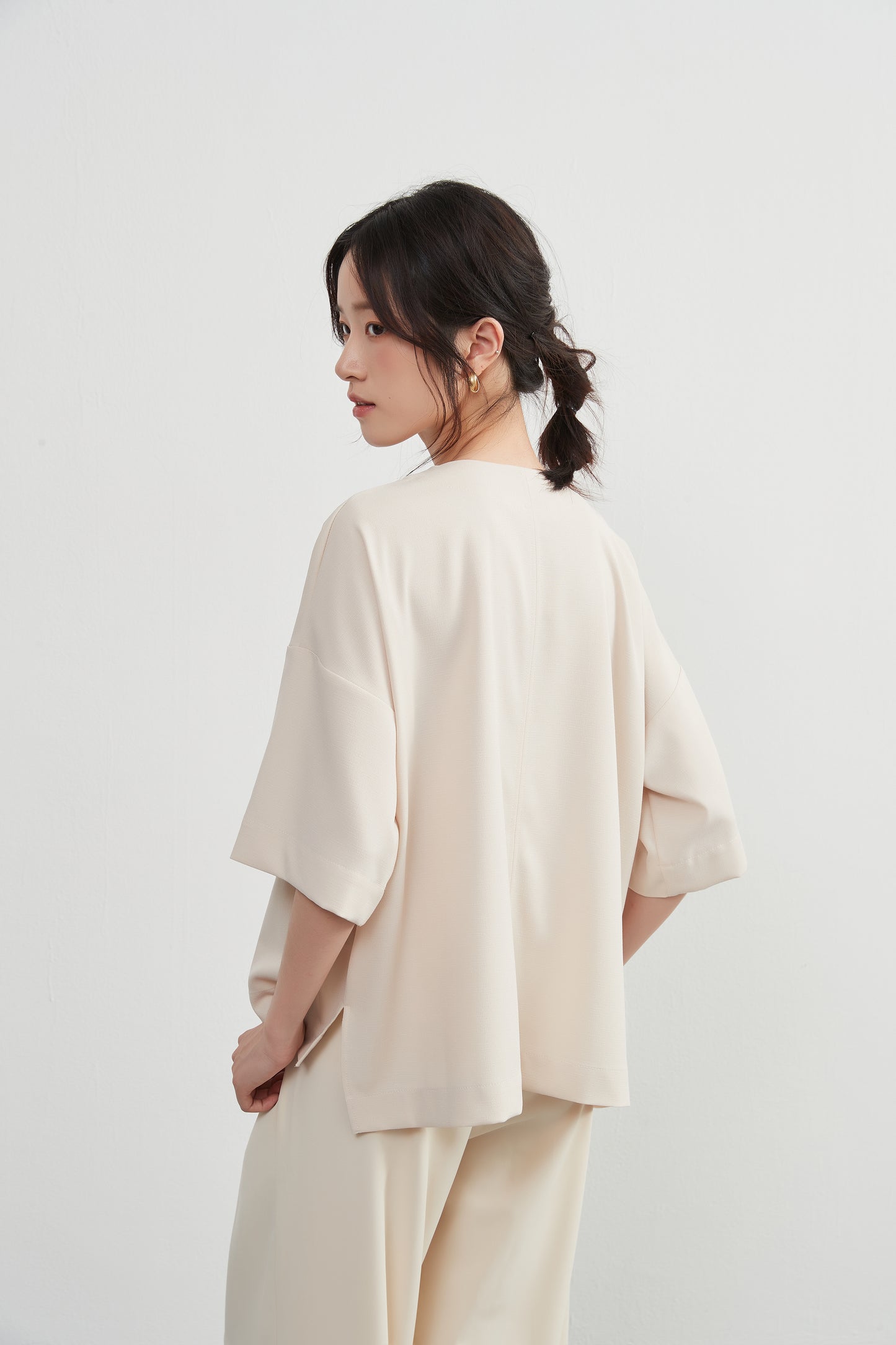 KNXT407-新色到着・半袖VネックセンターシームトップスCLEAN Style・シンプルプルオーバー