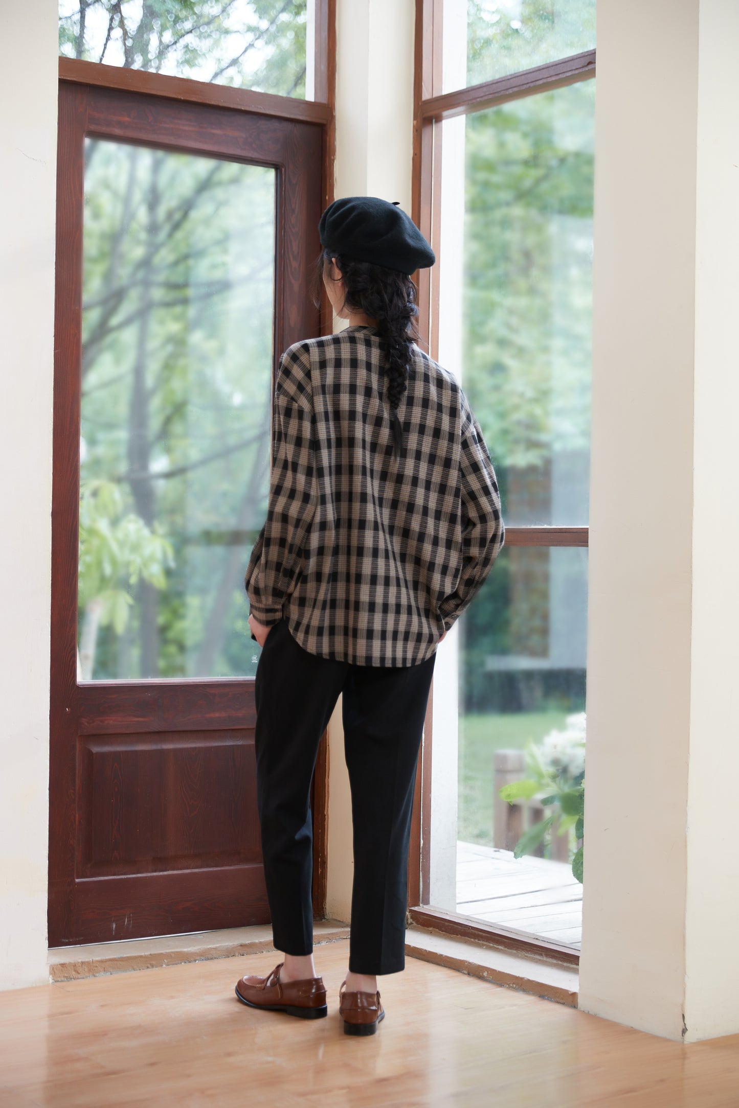 KNST344-BLACK チョーカーネックセンタースリットチェック長袖ブラウス
