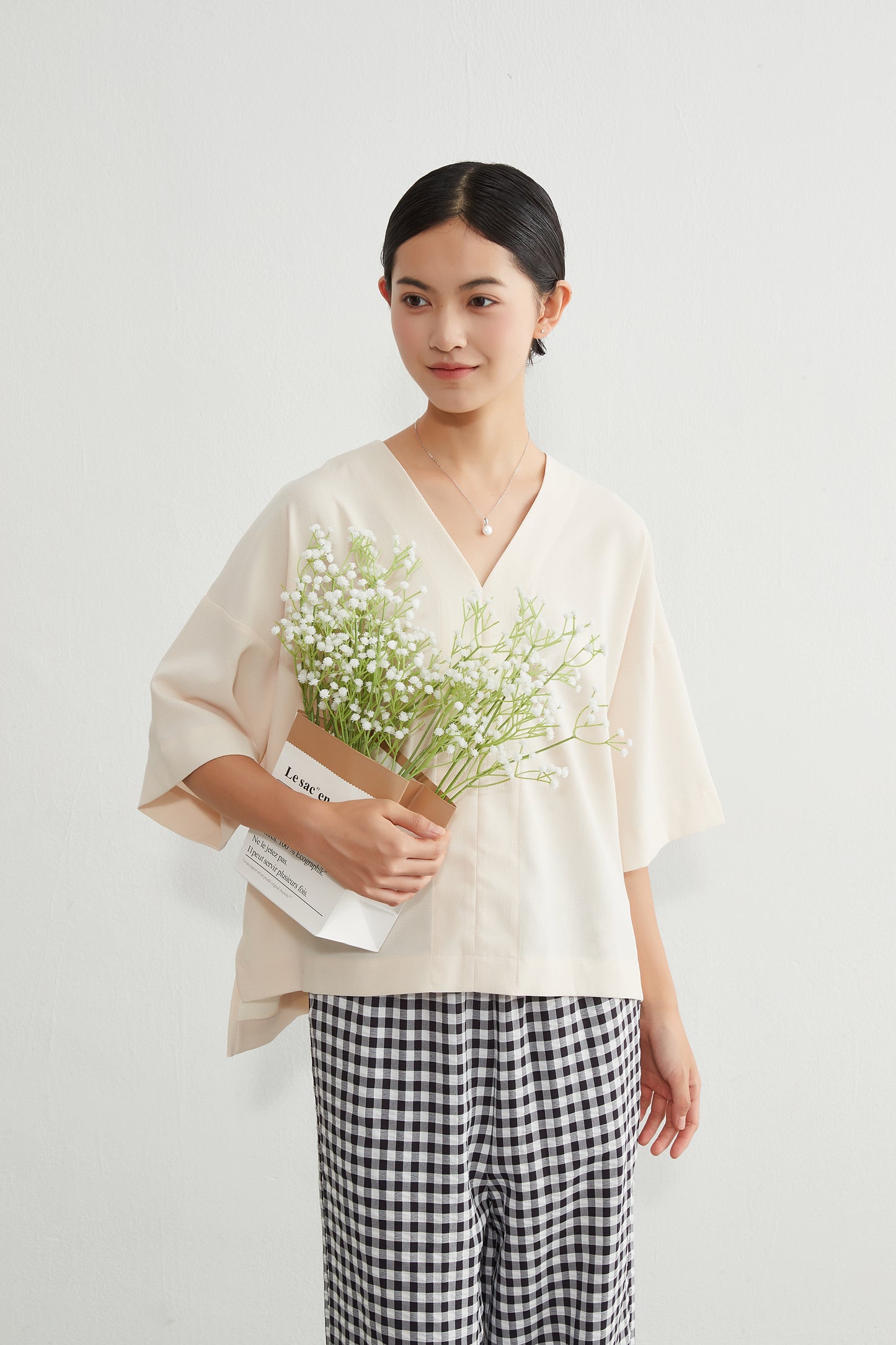 SHORT SLEEVE CENTER SEAM TOP Linen touch simple center seam short sleeve top