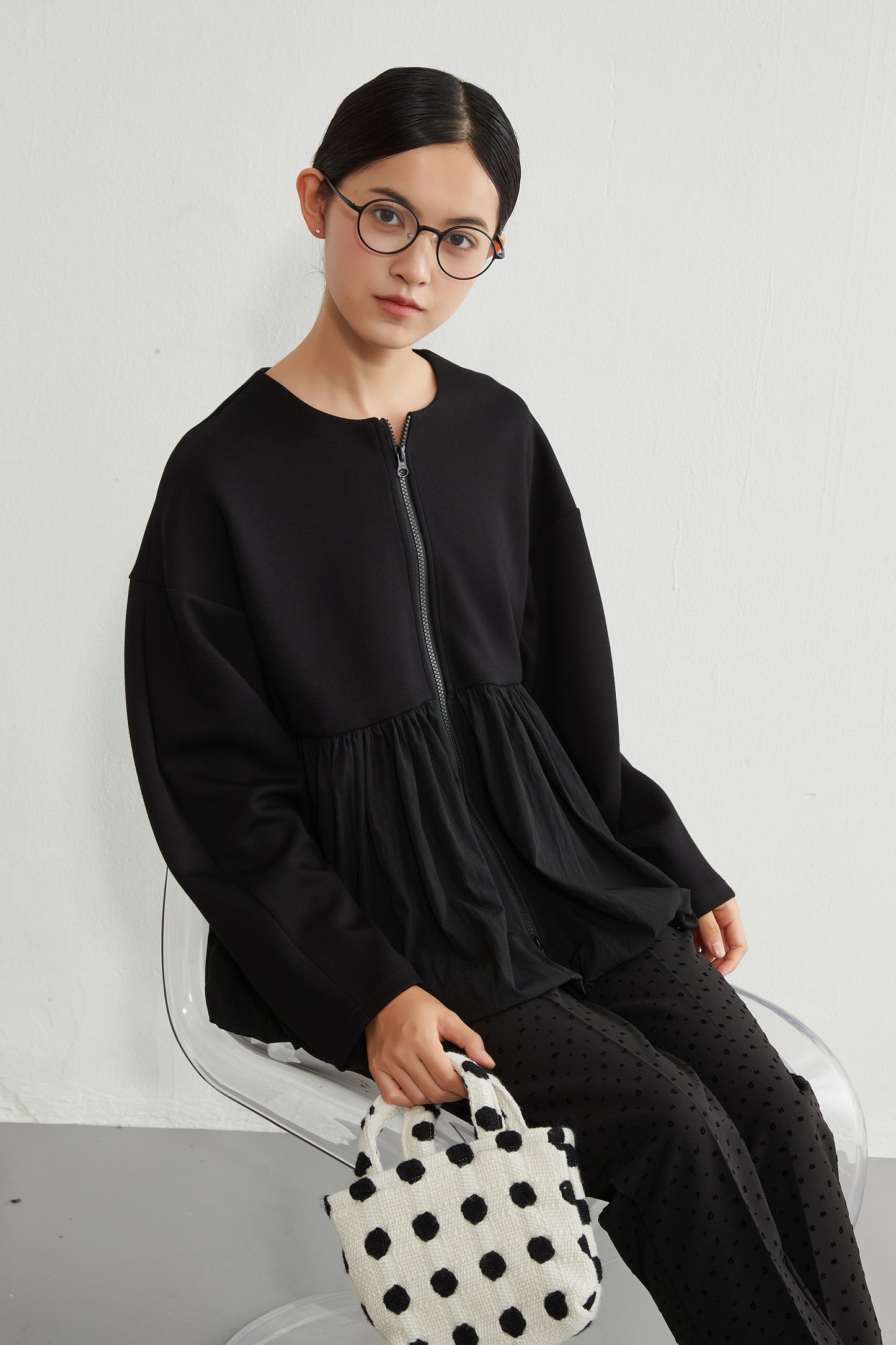 KNR641・異素材切替 バルーンヘムジップブルゾン 立体スリーブ レディースアウター