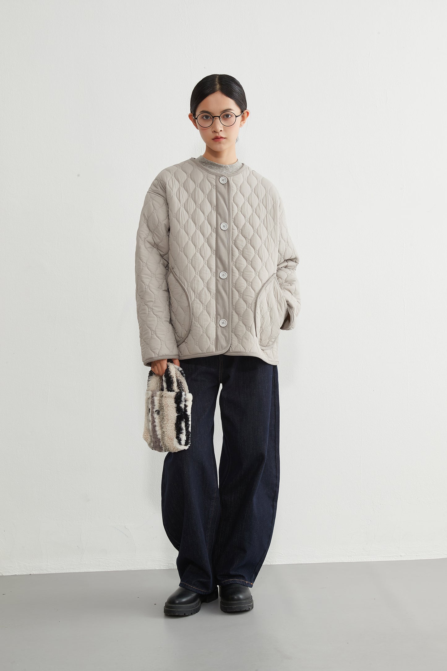 KNR649・ミニキノコ柄両面キルティング・ラウンドネック長袖中綿ジャケット