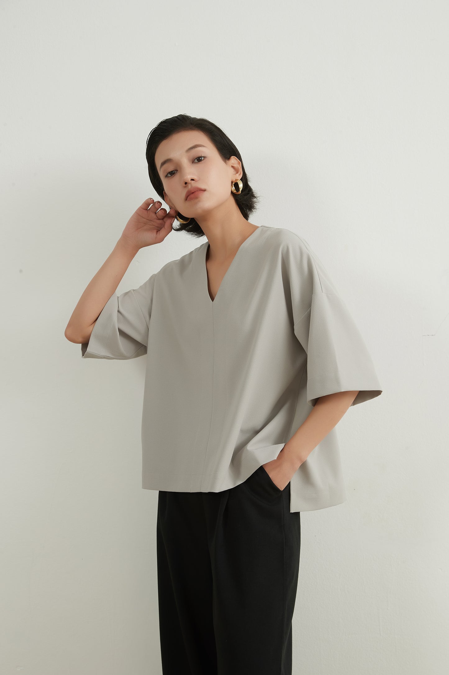 KNXT407-新色到着・半袖VネックセンターシームトップスCLEAN Style・シンプルプルオーバー