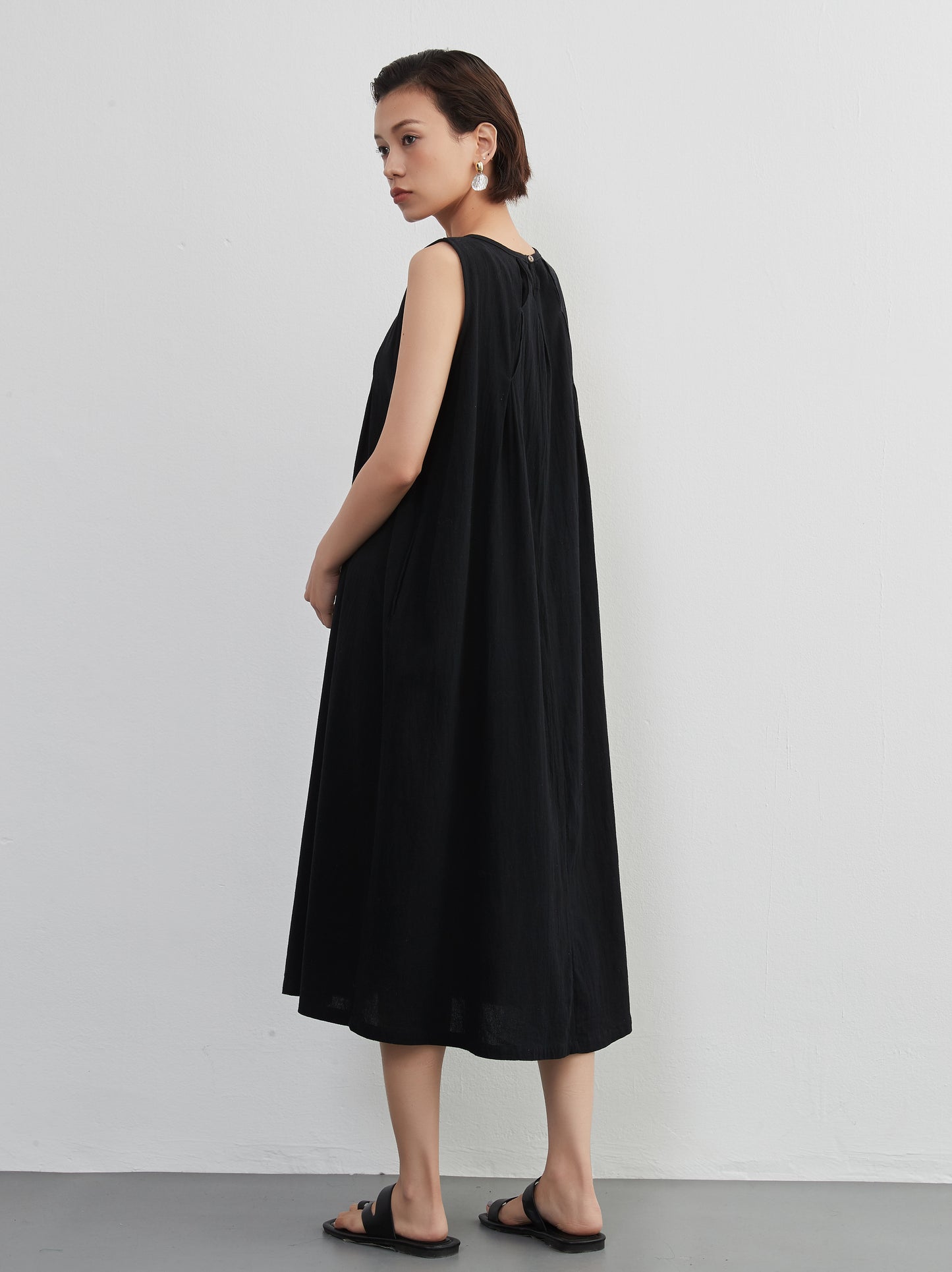 KNNO366・タックノースリーブワンピース・綿100・ジャンスカ・春夏ドレス