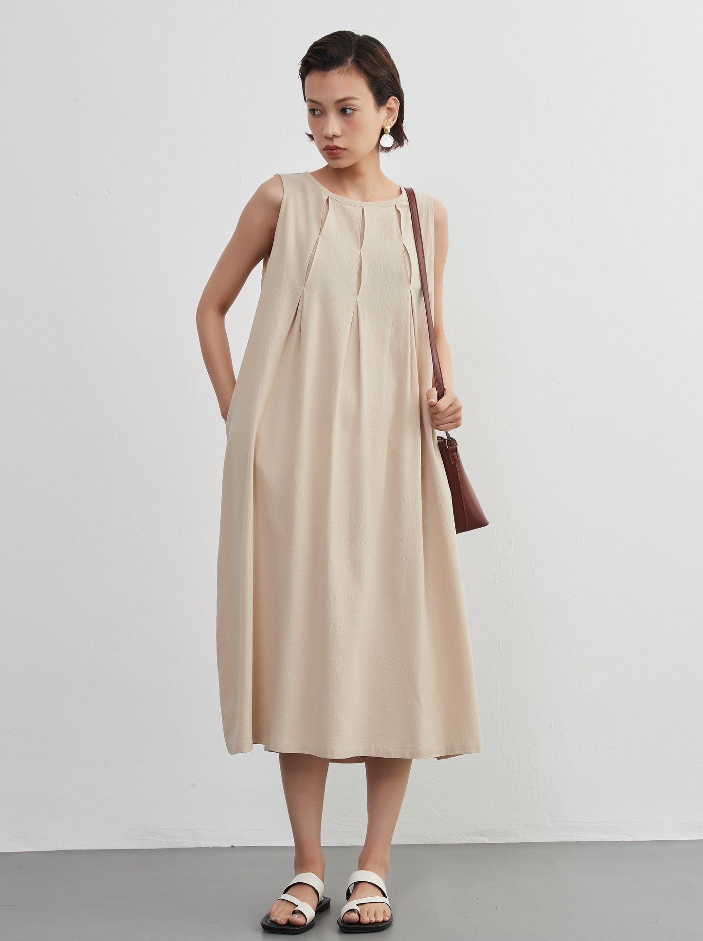 KNNO366・タックノースリーブワンピース・綿100・ジャンスカ・春夏ドレス