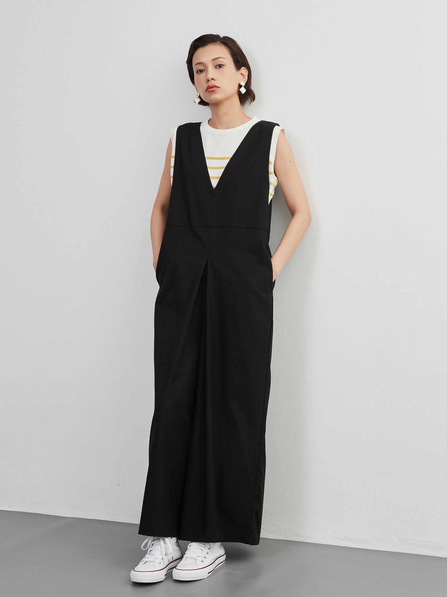 KNSO369-INを変えるだけで年中使えるサロペットパンツ・リネン混・ジャンパーパンツ