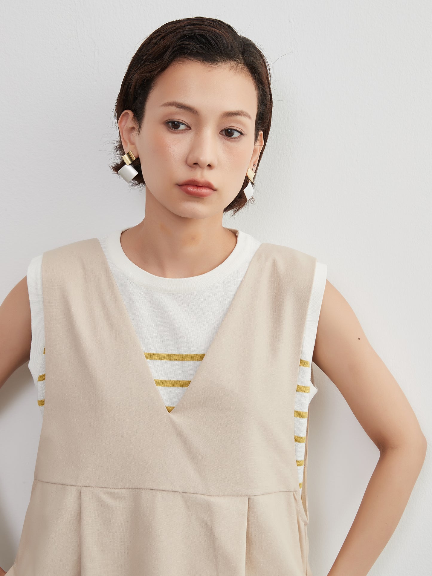 KNSO370-Tシャツにもニットにも合う一年中便利なジャンパースカート・リネン混・ワンピース