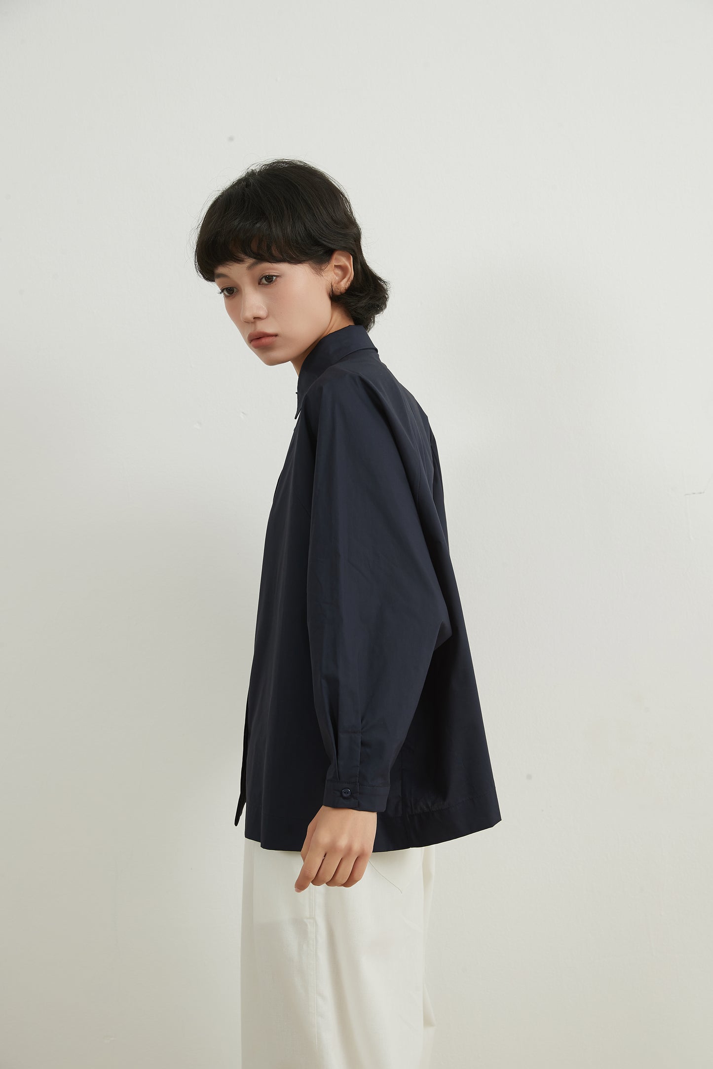 KNNC305・綿100ワイドスリーブ長袖ルーズフィットBOXYシャツ
