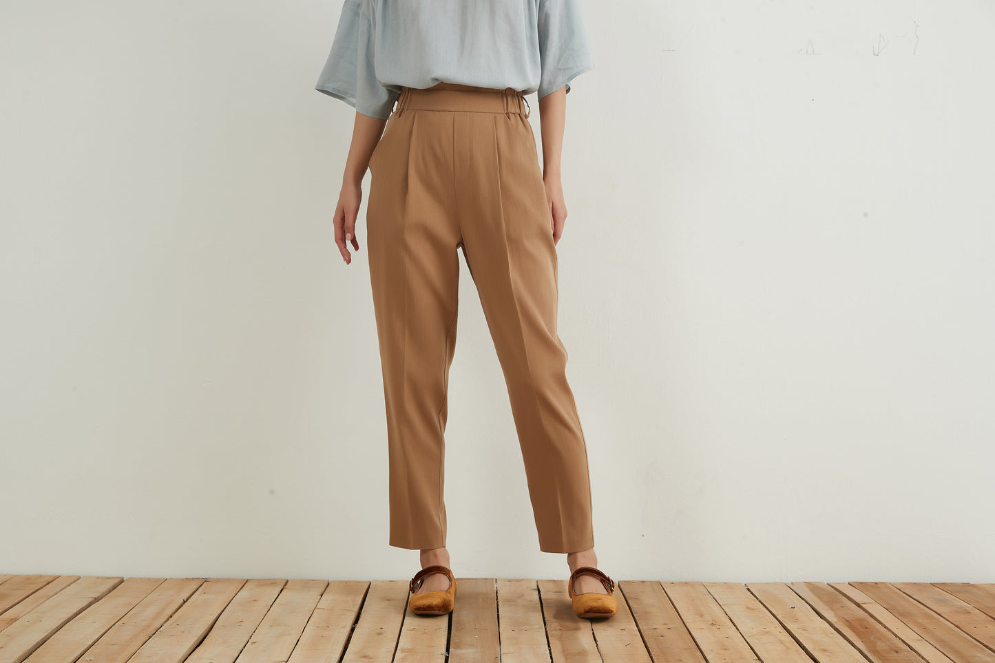 KNNP312・美脚センタープレススリムテーパードパンツ・オフィススタイルスラックスロングパンツ