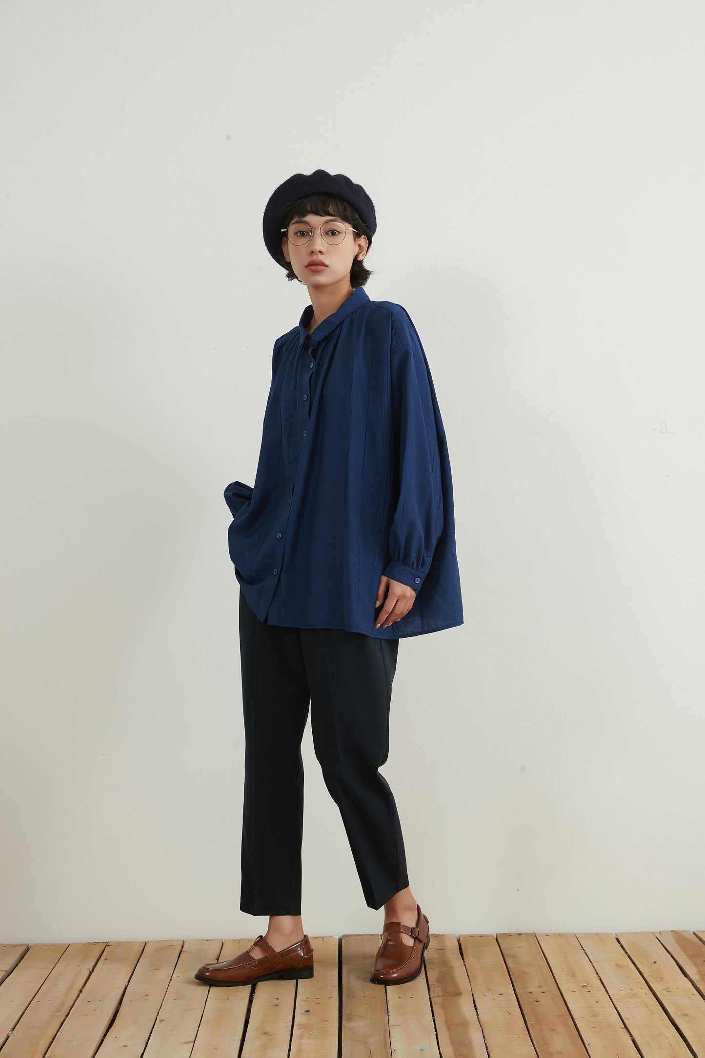 KNNP312・美脚センタープレススリムテーパードパンツ・オフィススタイルスラックスロングパンツ