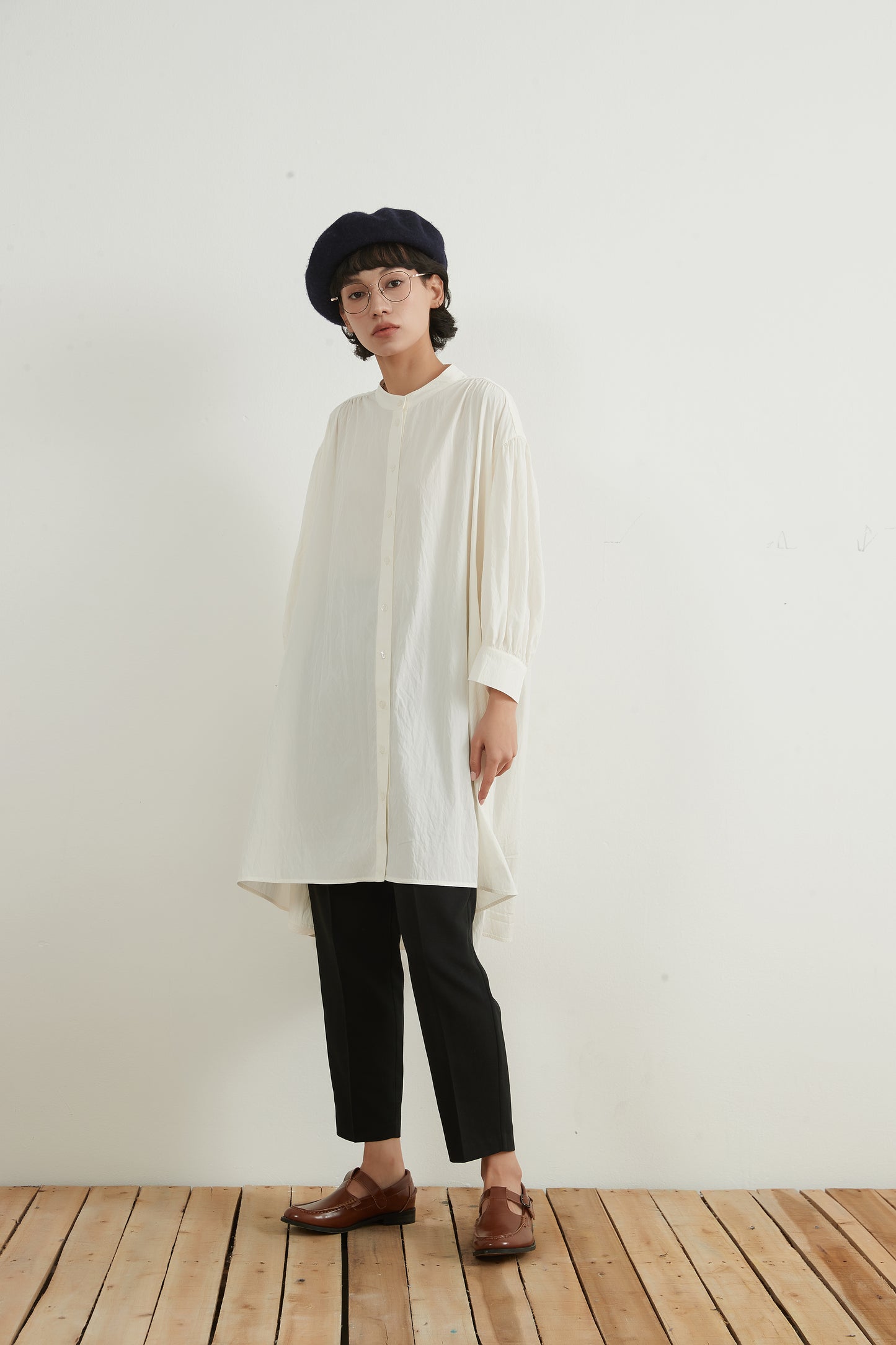 KNNP312・美脚センタープレススリムテーパードパンツ・オフィススタイルスラックスロングパンツ