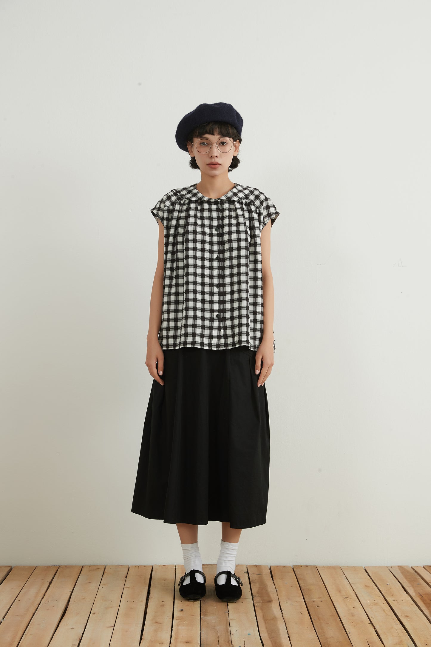 チェックセーラーカラーブラウス・CHECK SAILOR COLLAR BLOUSE ・KNNC309