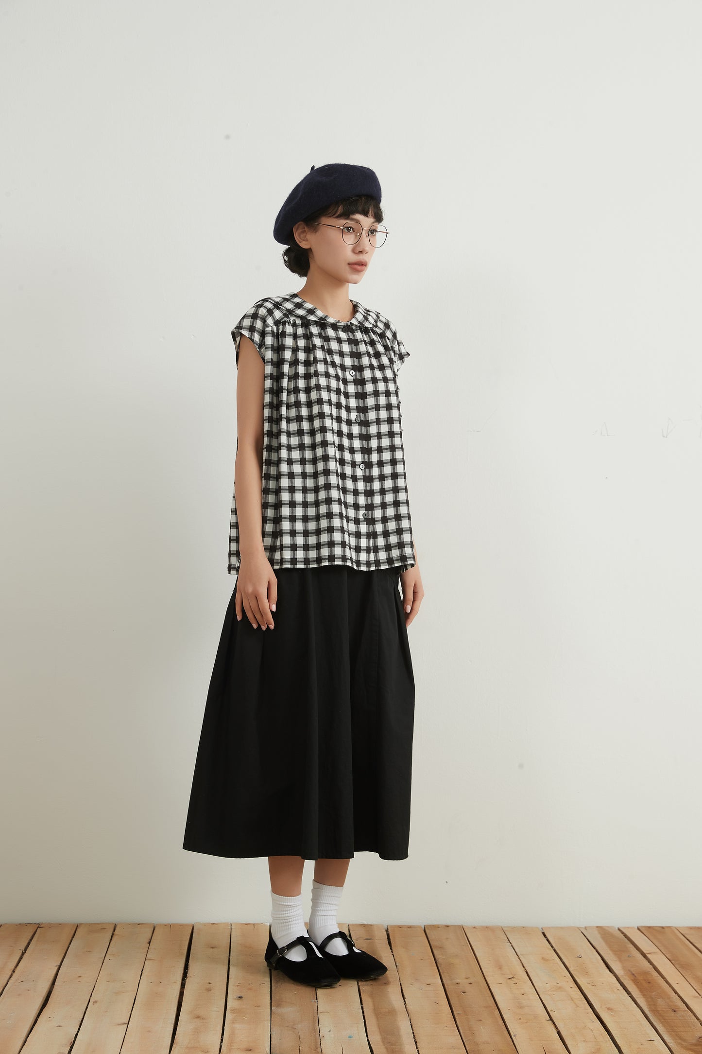 チェックセーラーカラーブラウス・CHECK SAILOR COLLAR BLOUSE ・KNNC309