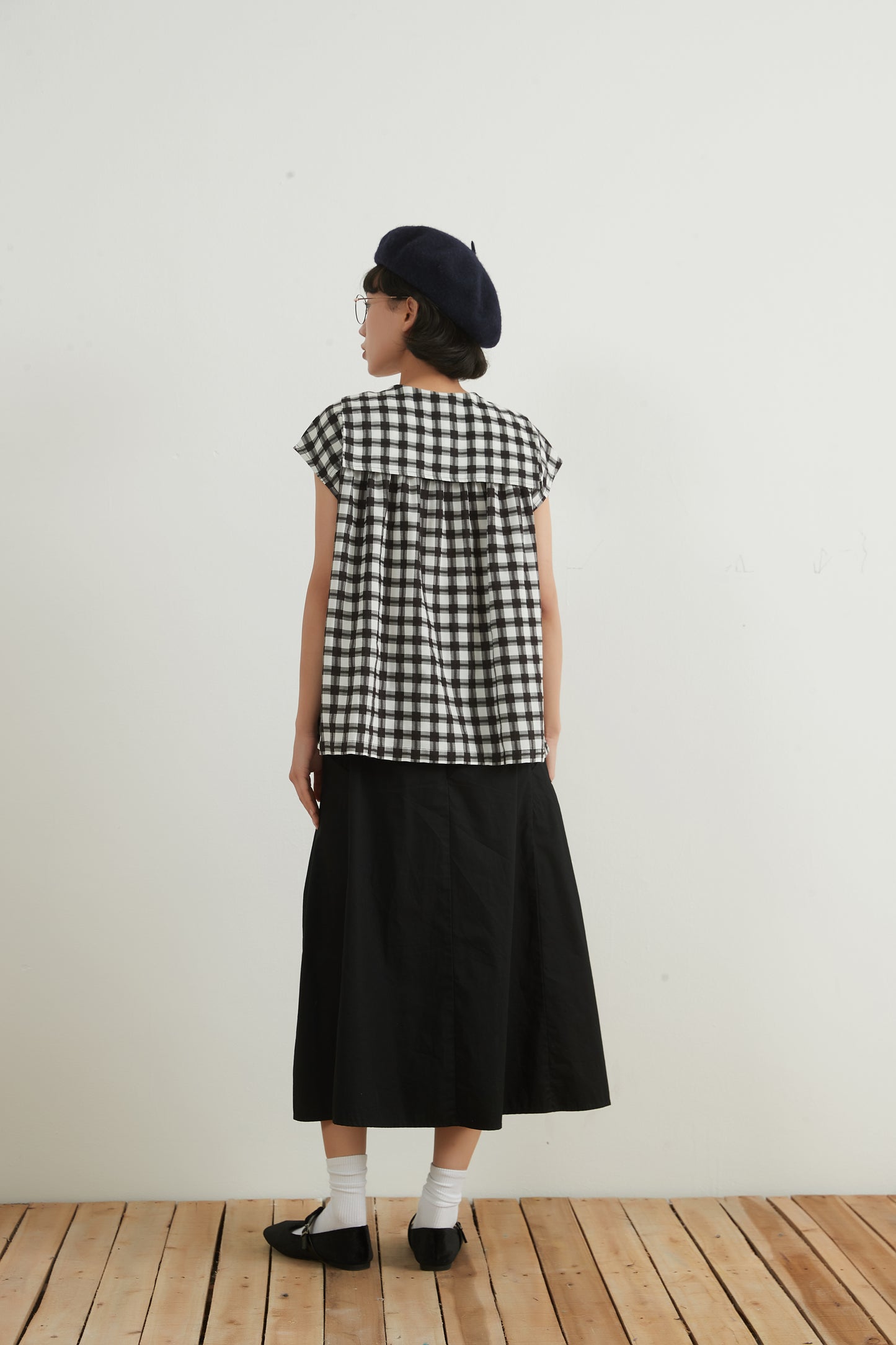 チェックセーラーカラーブラウス・CHECK SAILOR COLLAR BLOUSE ・KNNC309