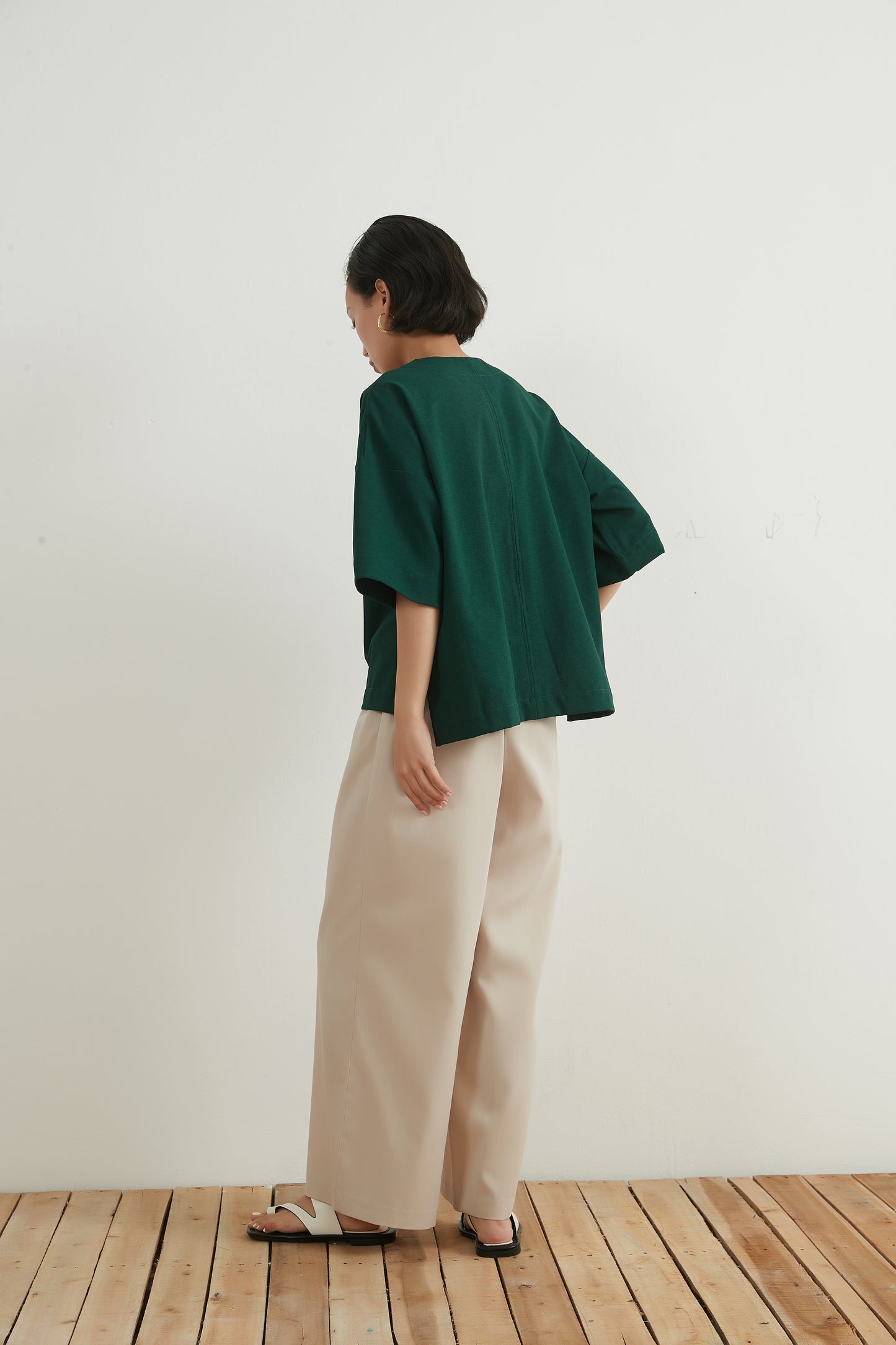 CENTER SEAM SHORT SLEEVE TOP スラブ風速乾性センターシーム半袖トップ