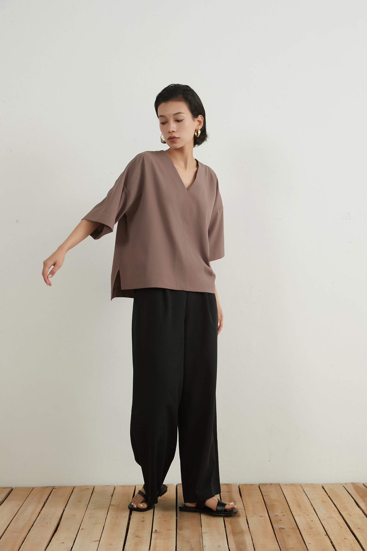 CENTER SEAM SHORT SLEEVE TOP スラブ風速乾性センターシーム半袖トップ