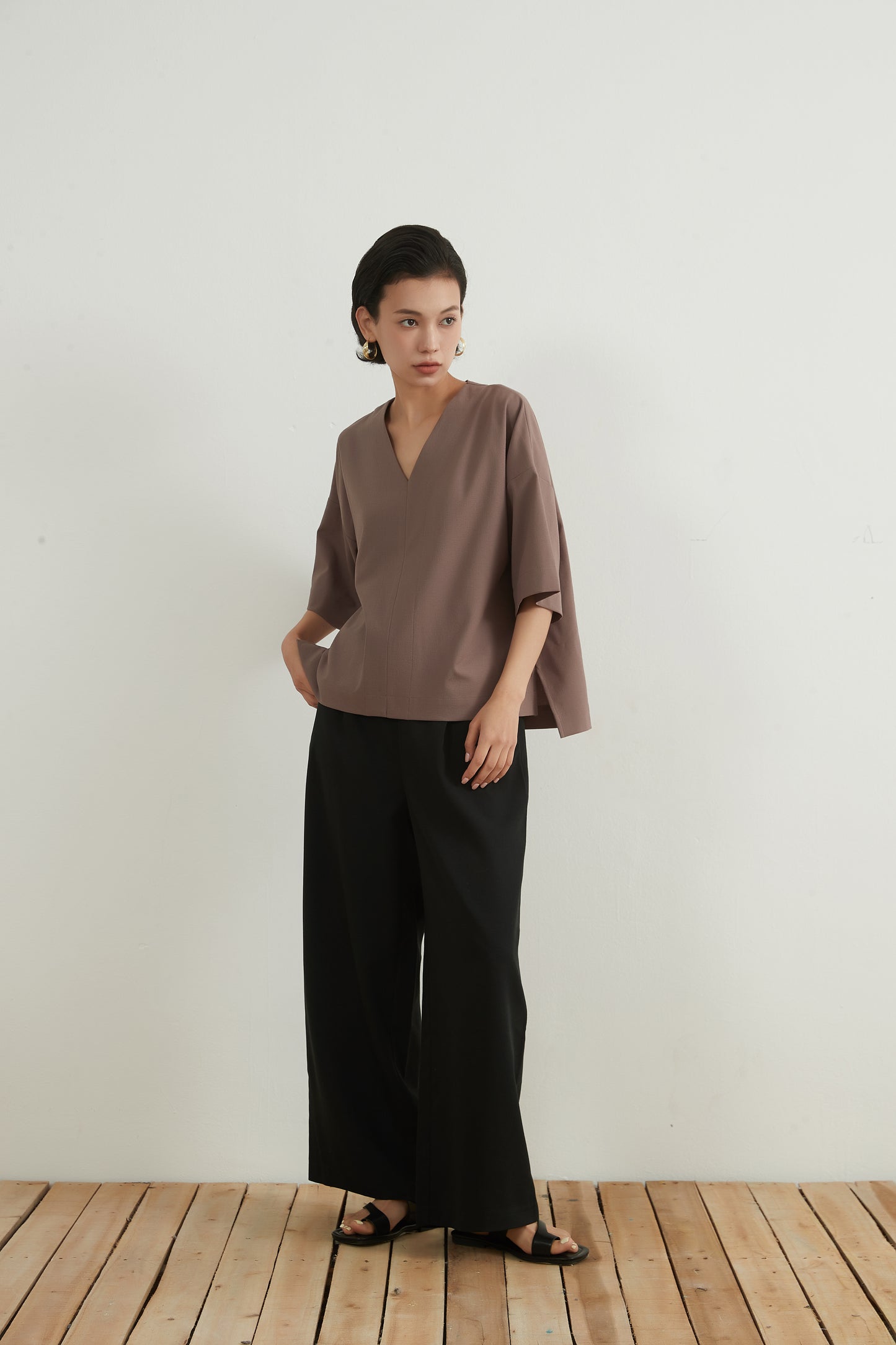 CENTER SEAM SHORT SLEEVE TOP スラブ風速乾性センターシーム半袖トップ