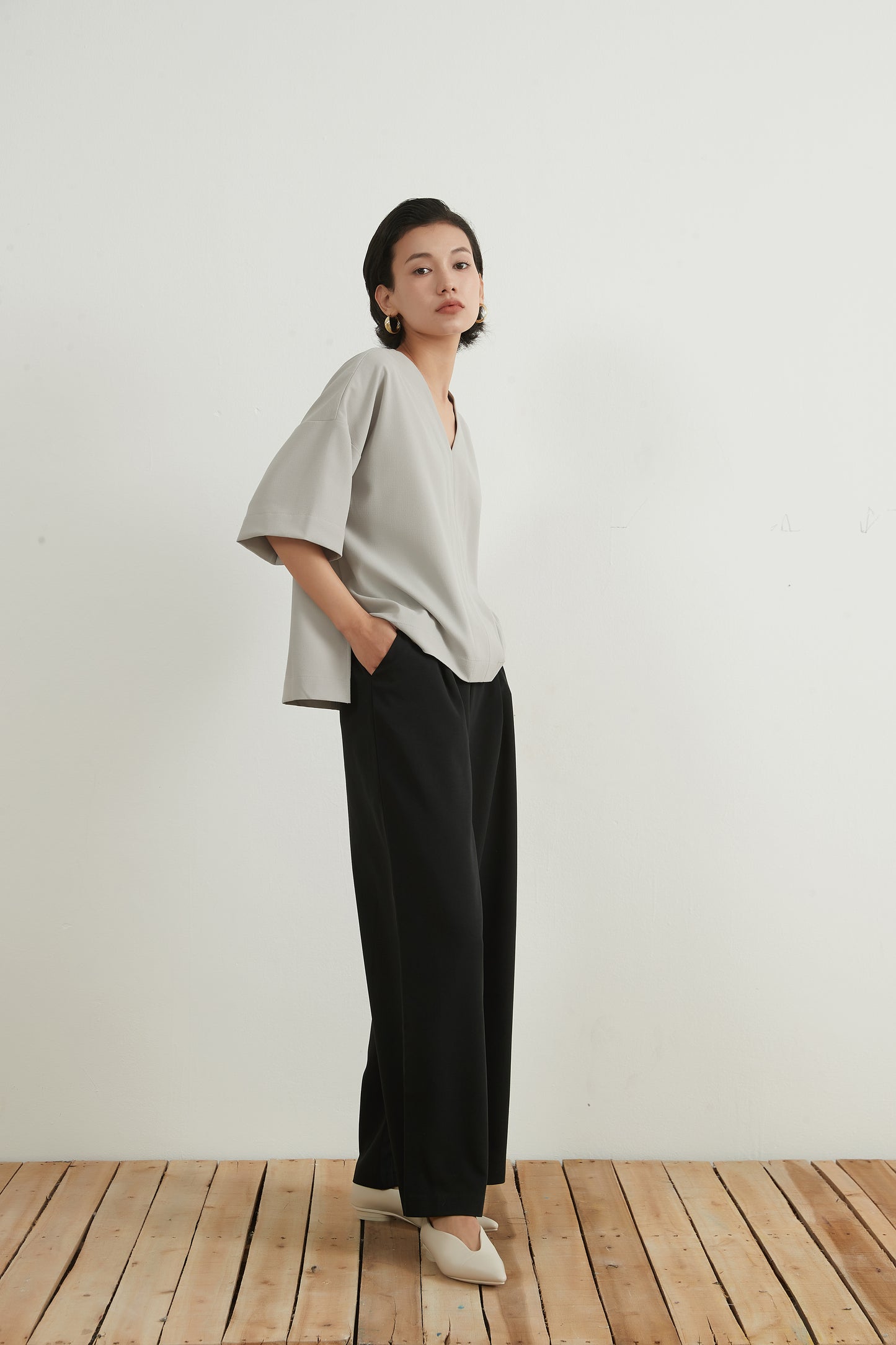 CENTER SEAM SHORT SLEEVE TOP スラブ風速乾性センターシーム半袖トップ