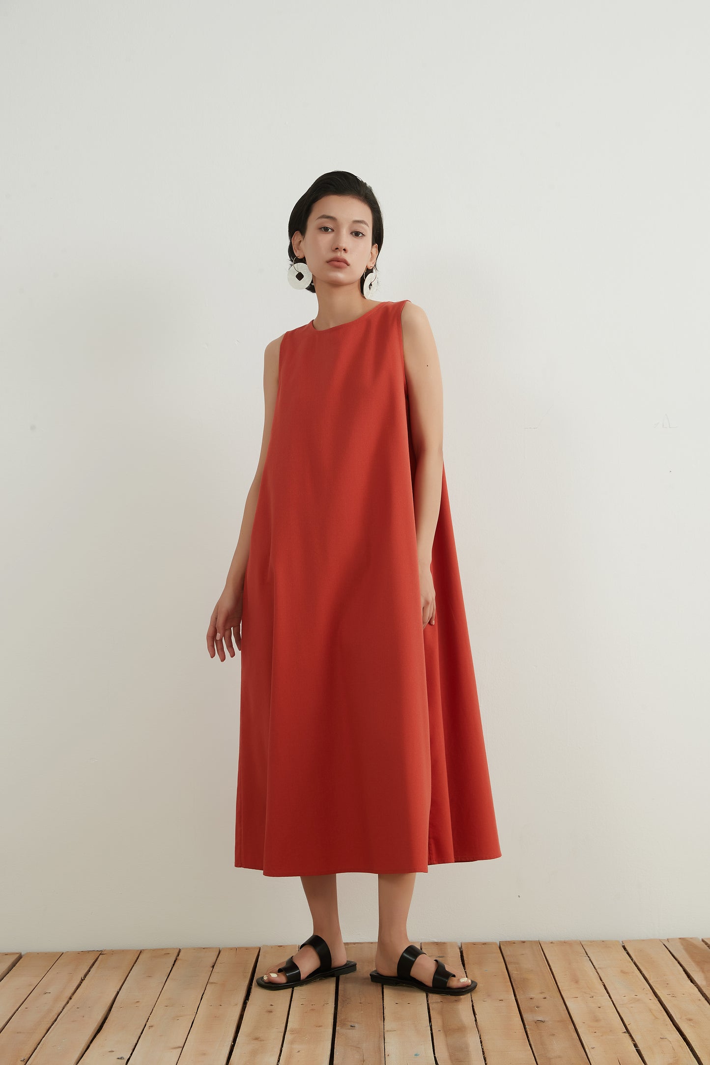 KNNO322・リネンミックス・Aライン・ジャンパースカート・背中開き・ノースリーブ・夏ワンピース
