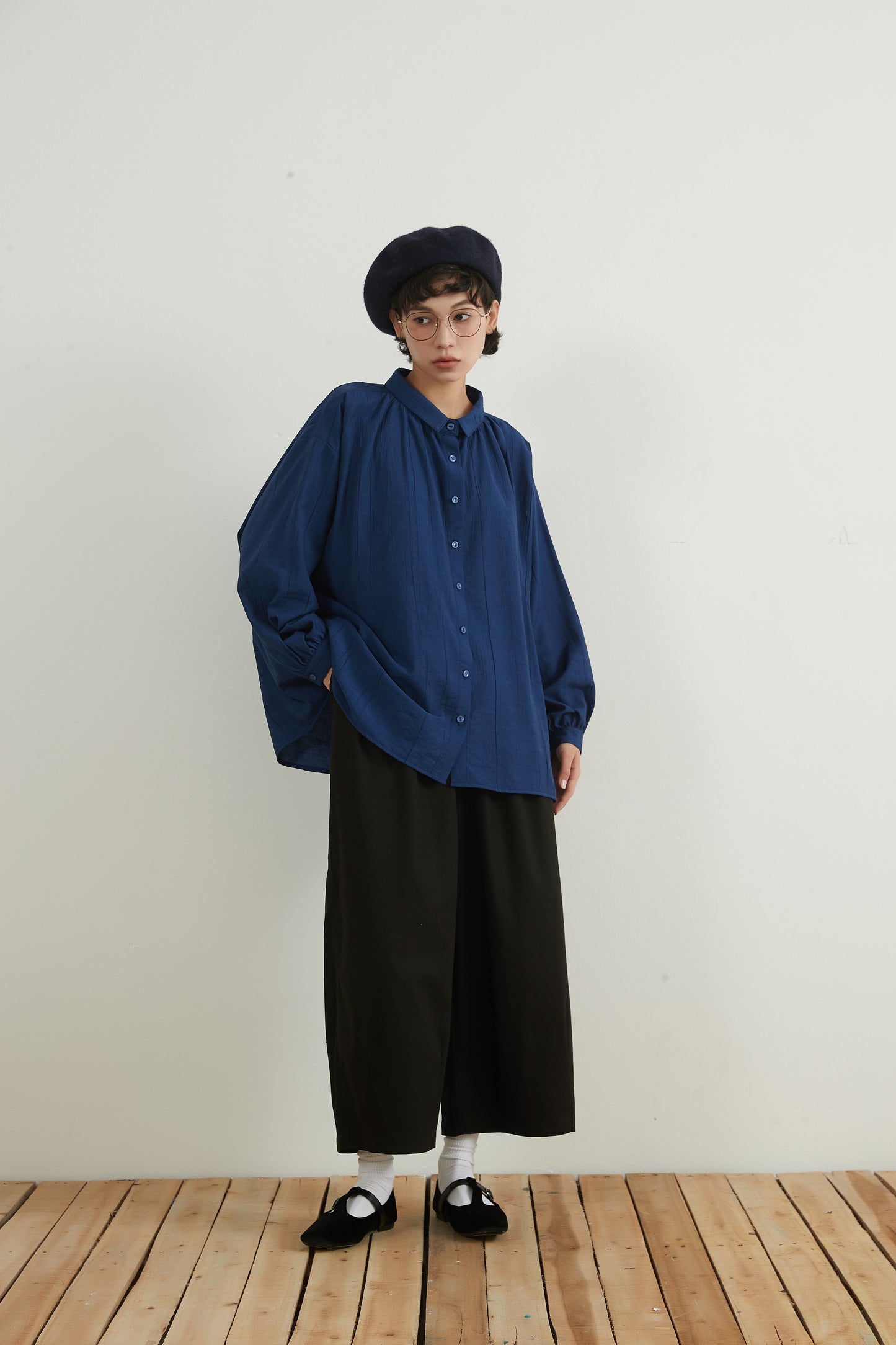 KNNP307・綿麻混ウェストゴムタックワイドパンツ・コクーンシルエットパンツ
