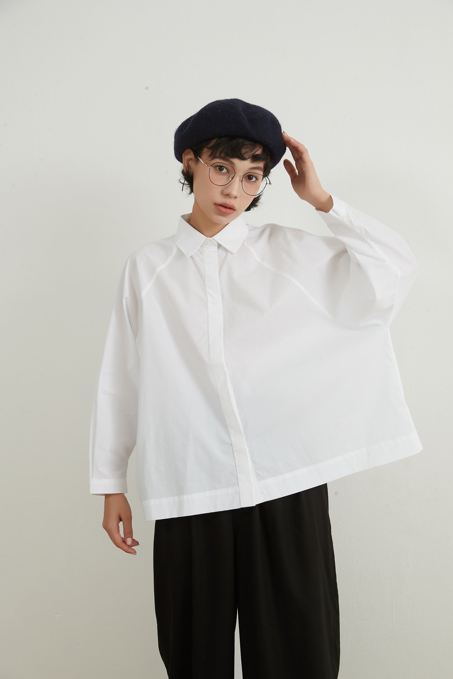 KNNC305・綿100ワイドスリーブ長袖ルーズフィットBOXYシャツ
