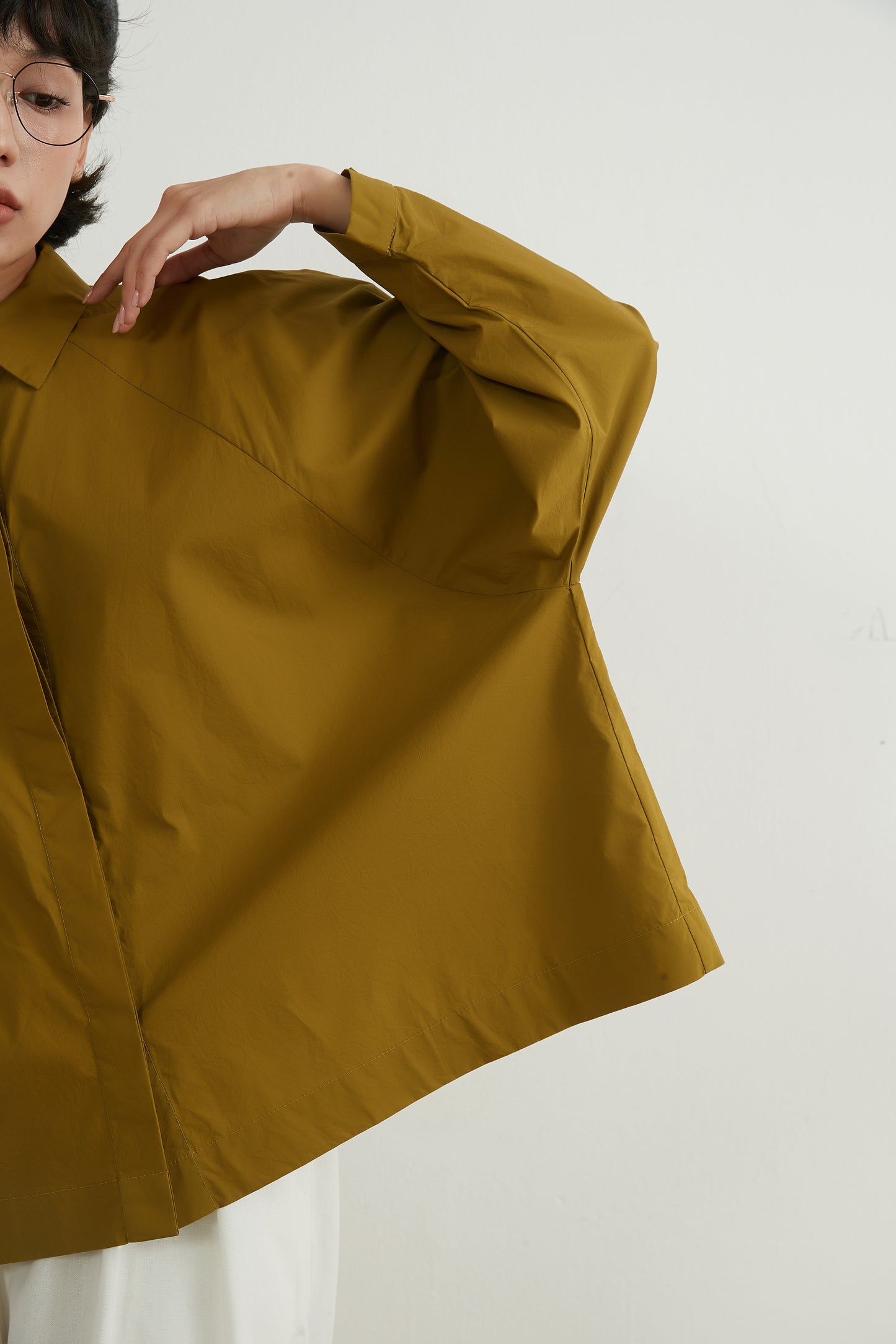 KNNC305・綿100ワイドスリーブ長袖ルーズフィットBOXYシャツ