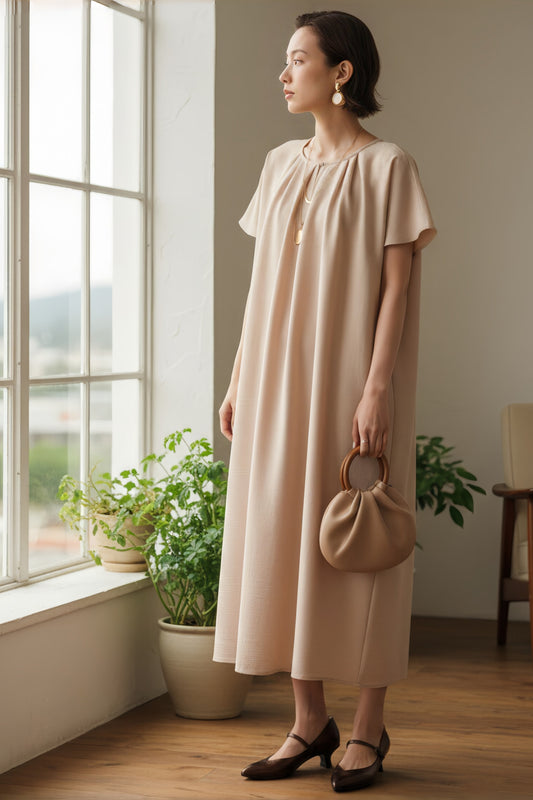 KNXO404-半袖タックワンピース・ゆとりシルエット・前開きライン入り素材ワンピ