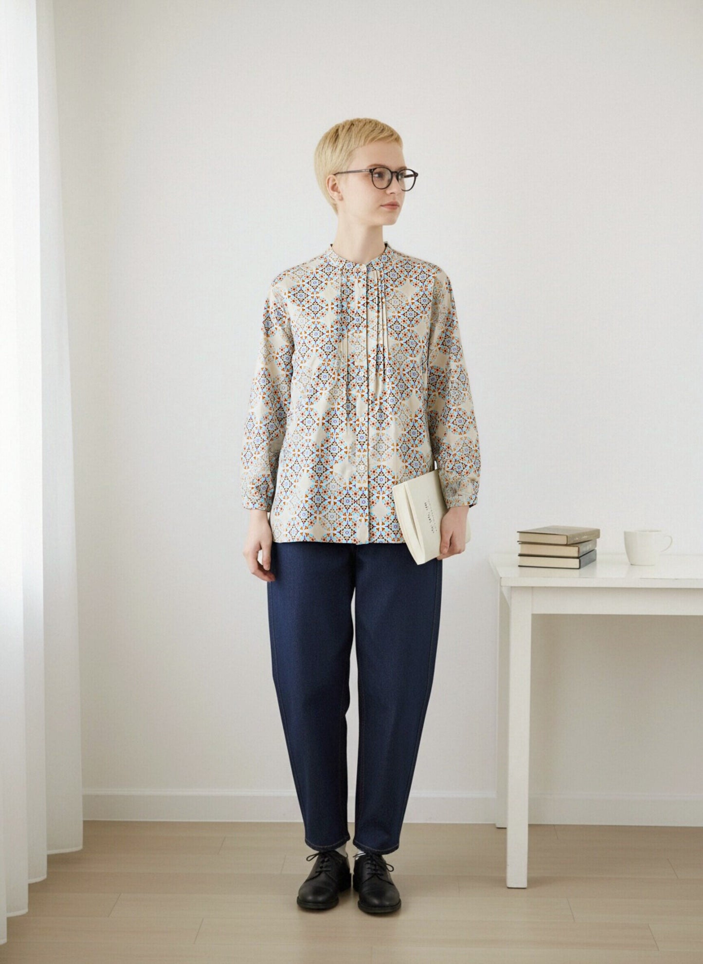 KNR670・綿プリントピンタック長袖シャツ・アンティークモロッカン柄ブラウス