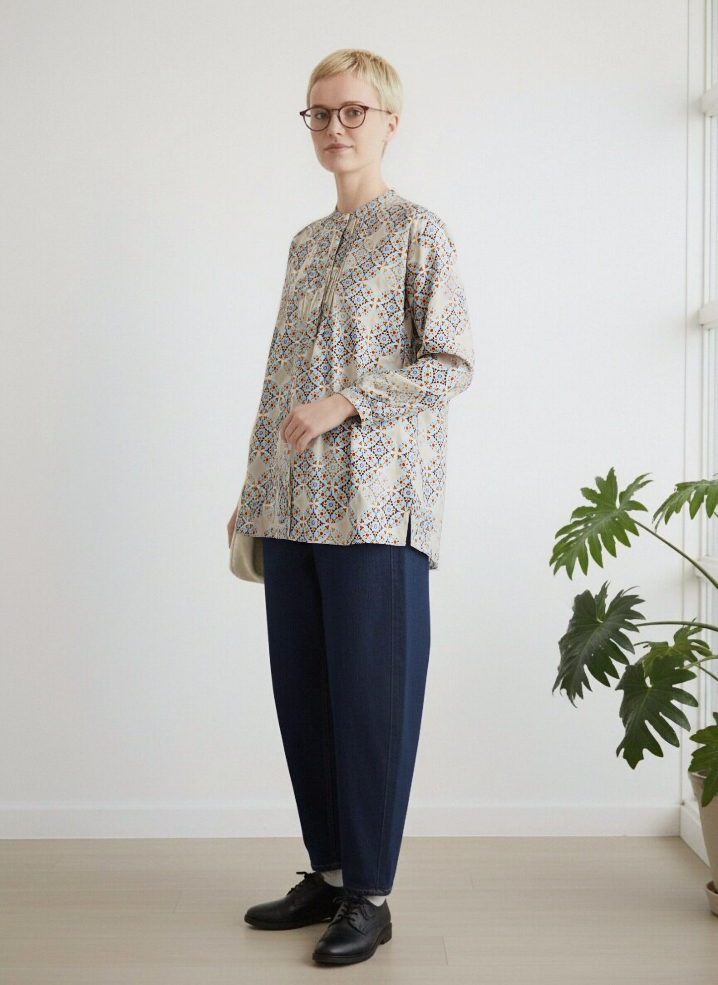 KNR670・綿プリントピンタック長袖シャツ・アンティークモロッカン柄ブラウス