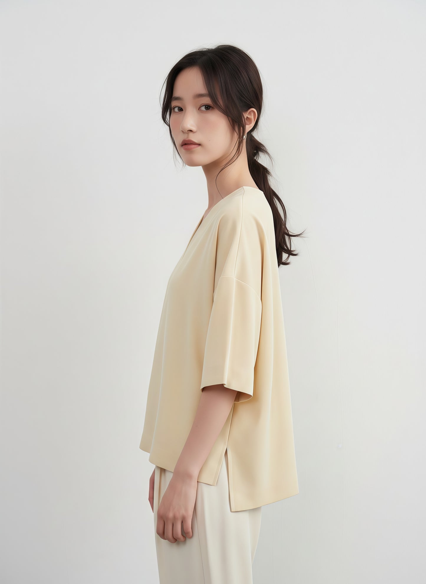 KNXT407-New color arrival・Short sleeve V-neck center seam topCLEAN Style・Simple pullover