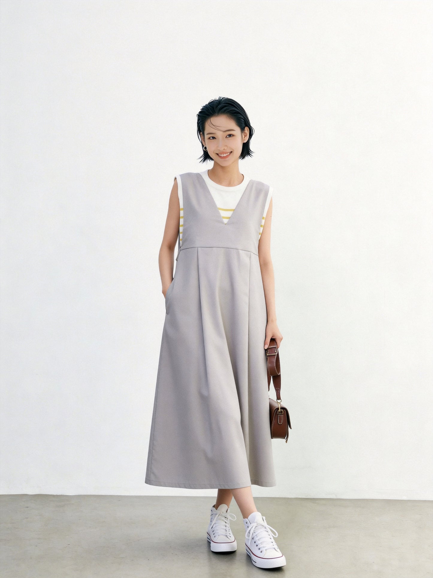 KNSO370 - A jumper skirt that can be worn with a T-shirt or knitwear, perfect all year round. Linen blend dress.