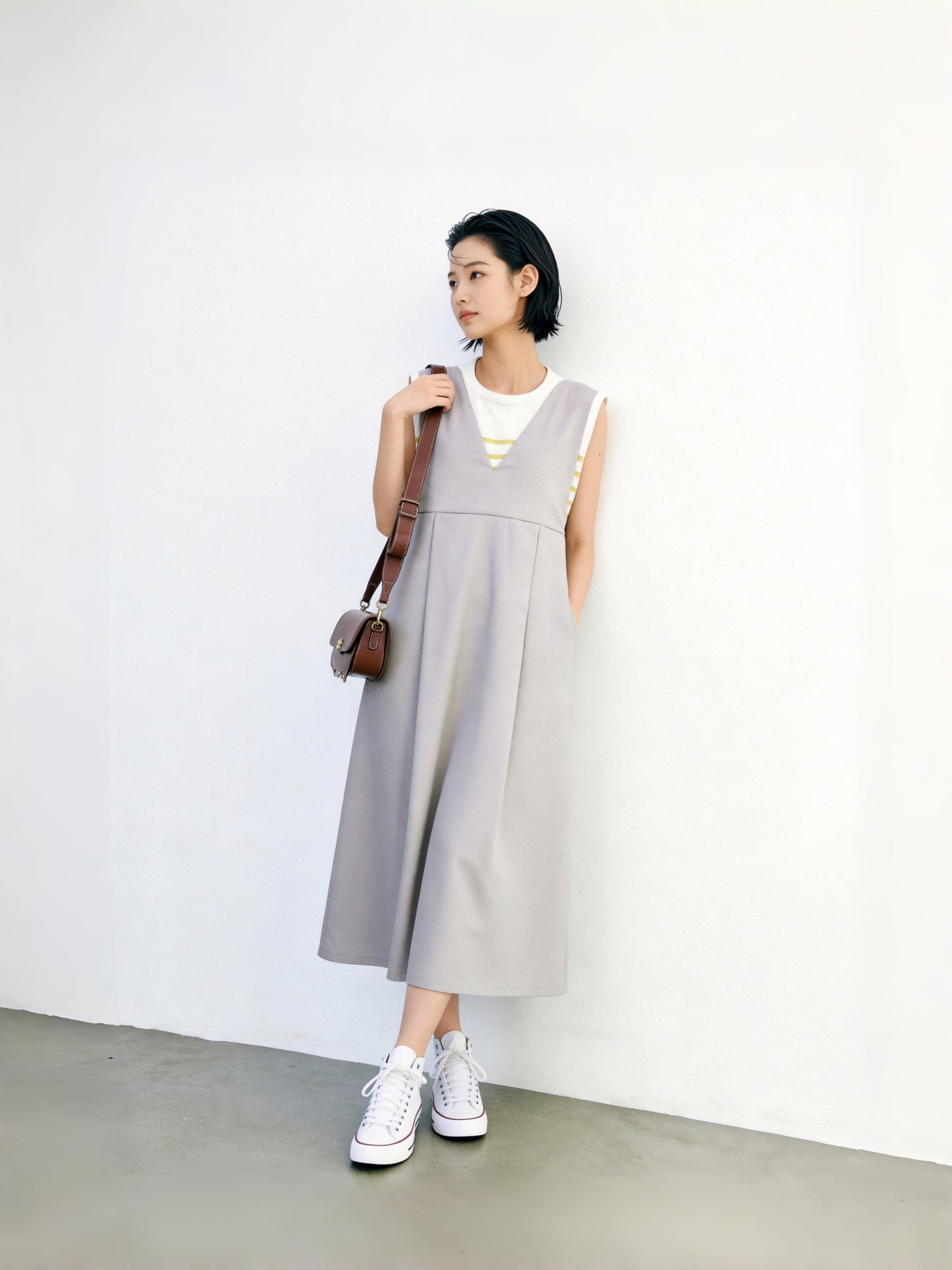 KNSO370 - A jumper skirt that can be worn with a T-shirt or knitwear, perfect all year round. Linen blend dress.
