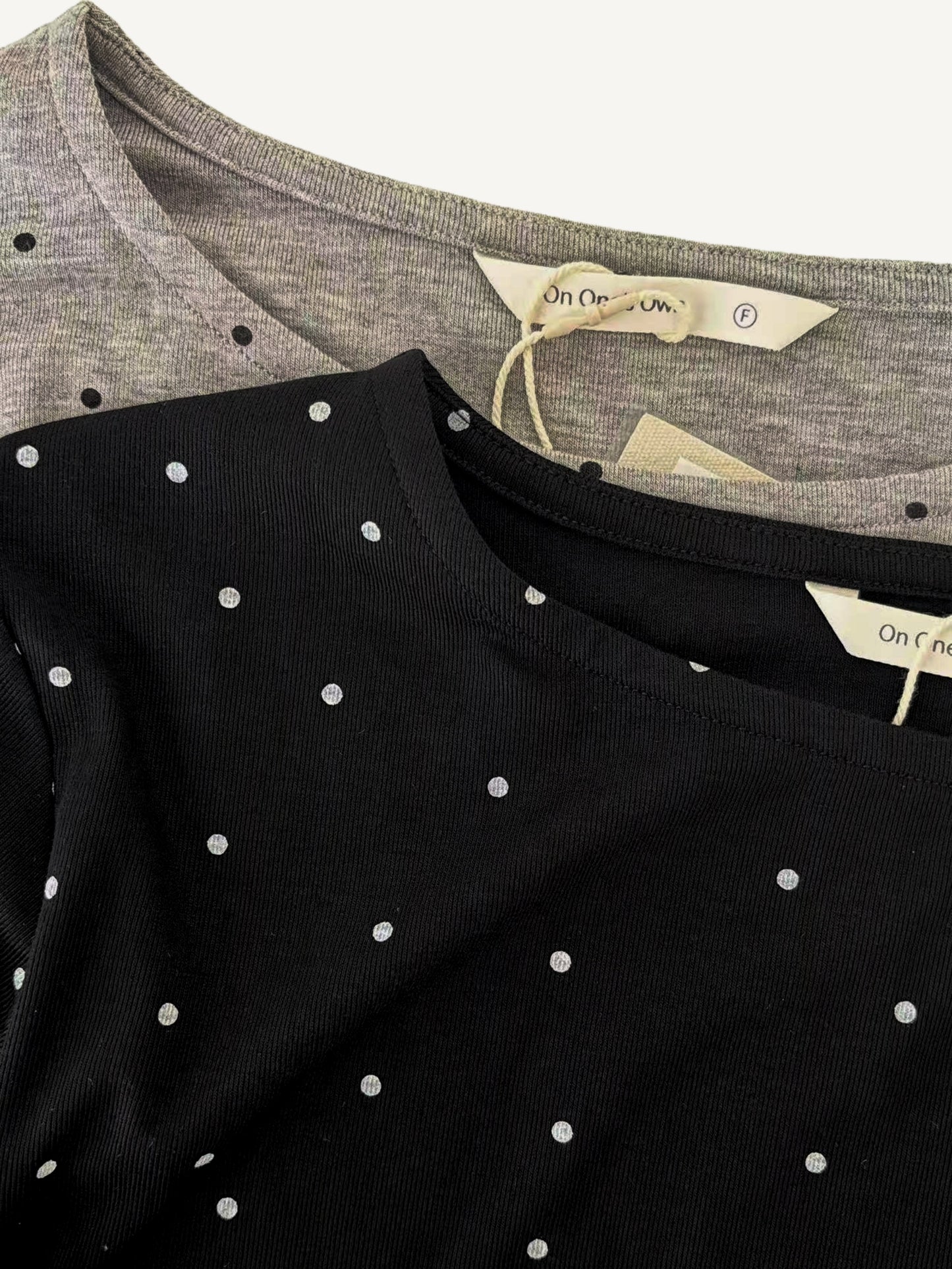 KNR665・ドット柄長袖カットソーTシャツ・ラウンドネックトップスレイヤード定番レトロガーリー