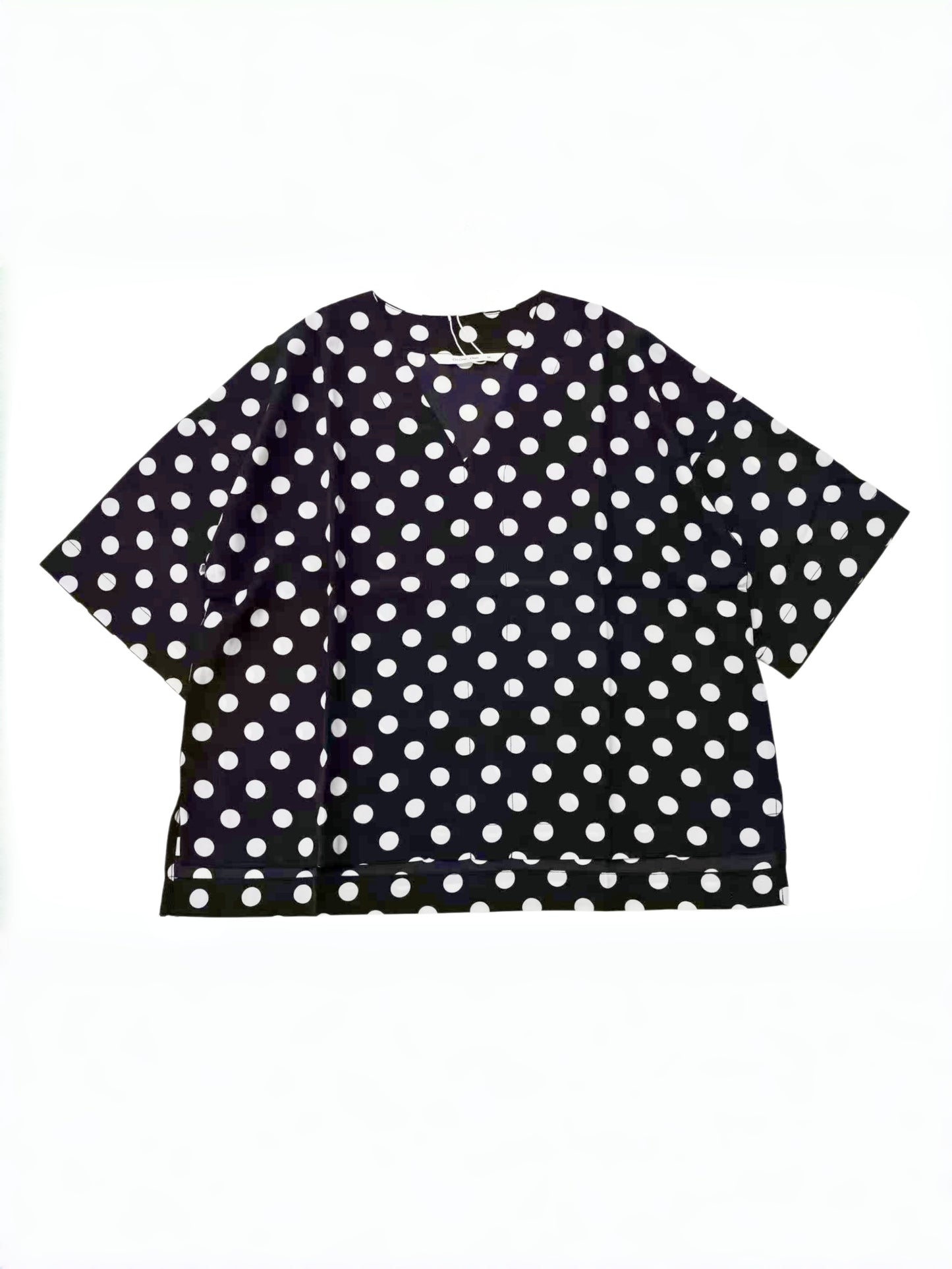 KNXT407-New color arrival・Short sleeve V-neck center seam topCLEAN Style・Simple pullover