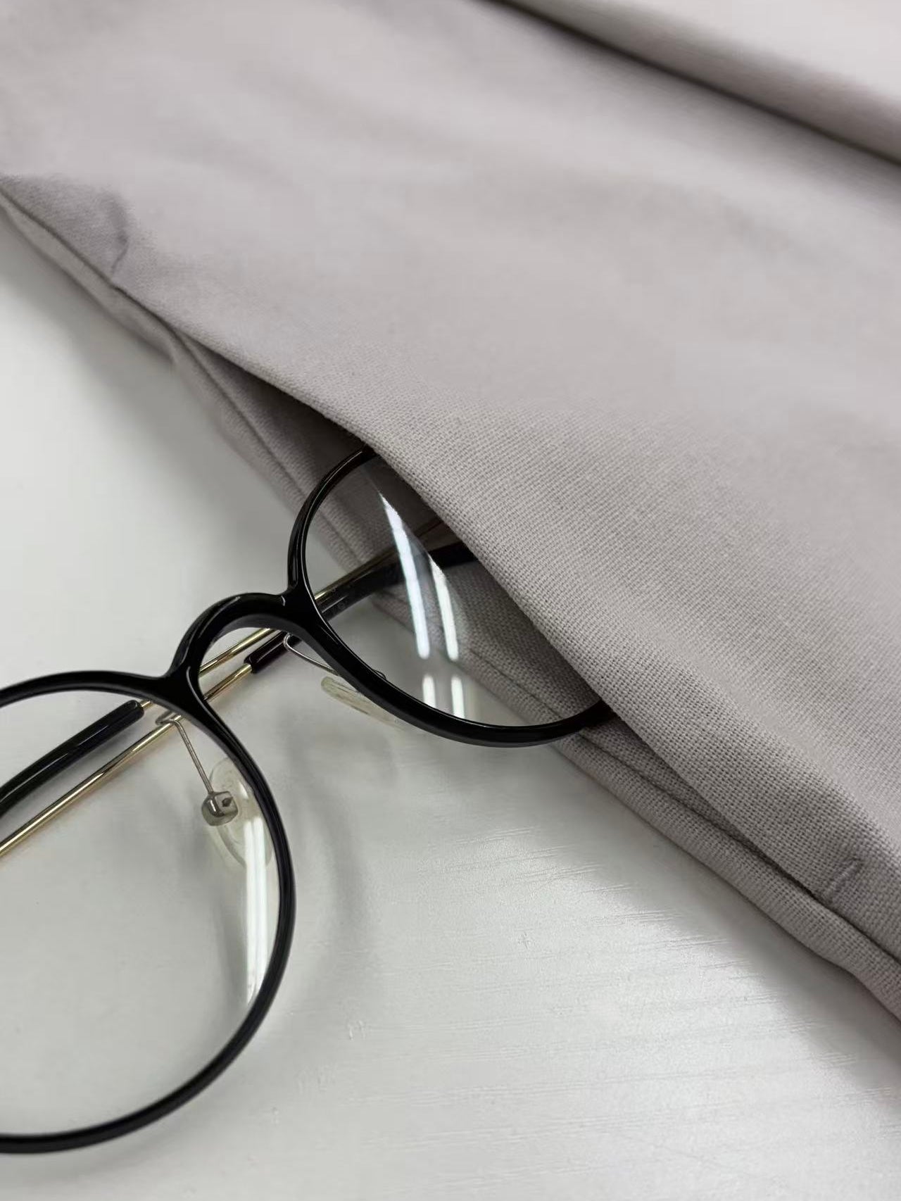 KNSO370 - A jumper skirt that can be worn with a T-shirt or knitwear, perfect all year round. Linen blend dress.