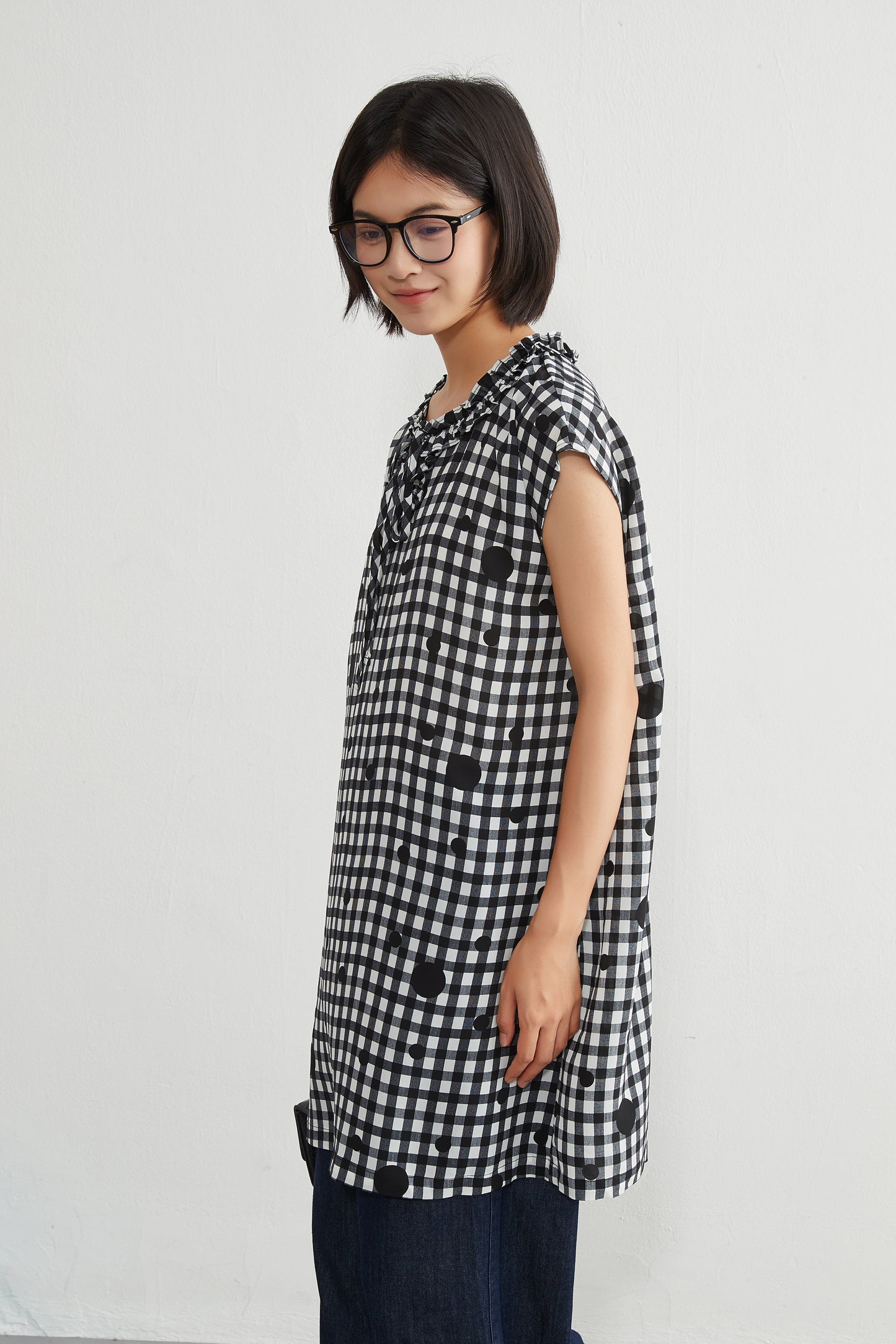 KNGT637・チェック水玉プリントフリル衿のとろみデシンチュニック丈ノースリーブワンピース