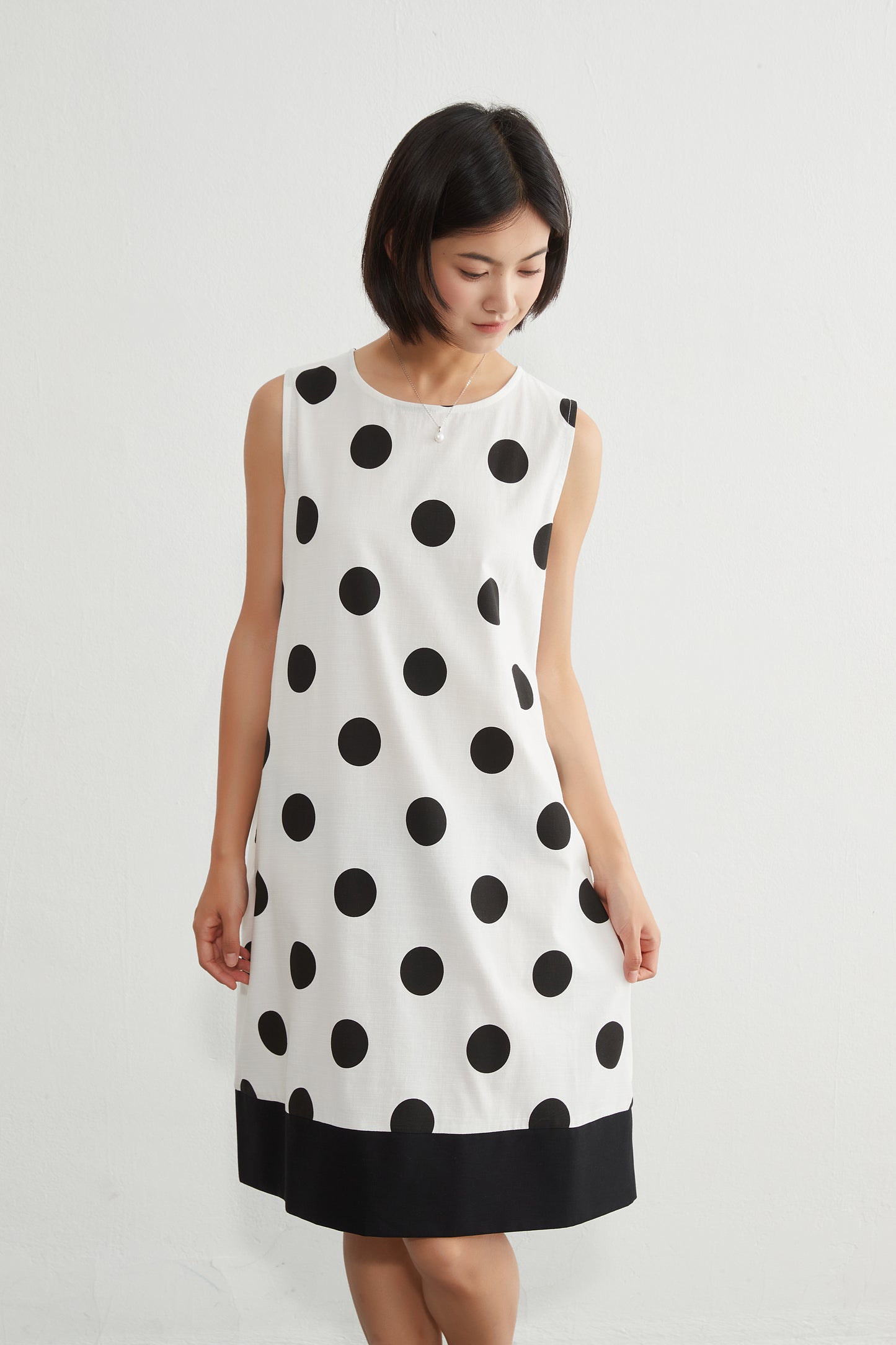 KNGT635・麻混BIGドット柄ノースリーブ裾切替ワンピース