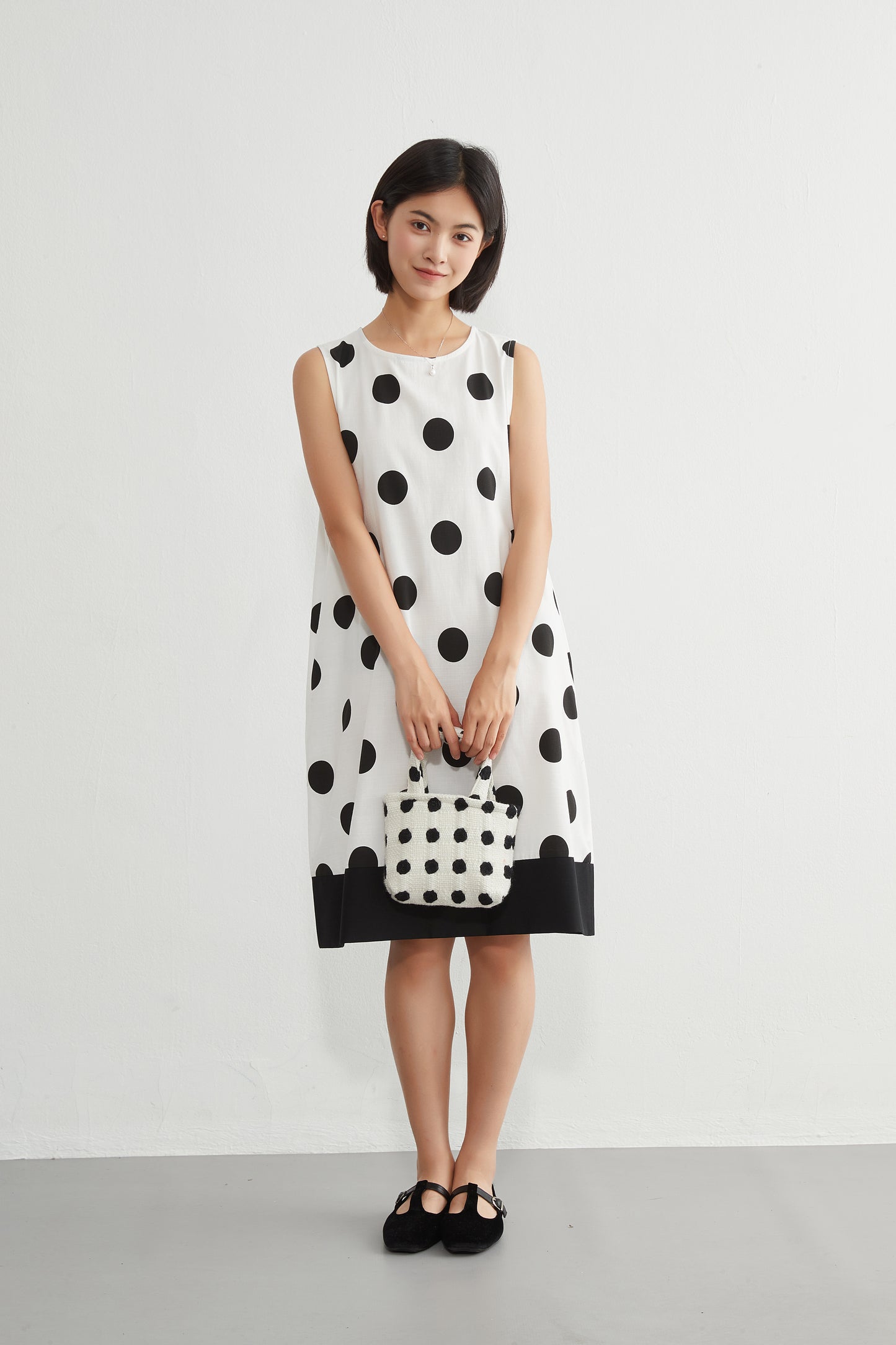 KNGT635・麻混BIGドット柄ノースリーブ裾切替ワンピース
