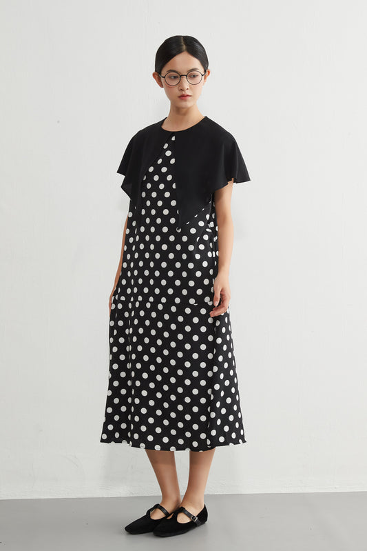 KNGT639・DOTドット柄ケープ風衿ノースリーブAラインワンピース・ポケット付き