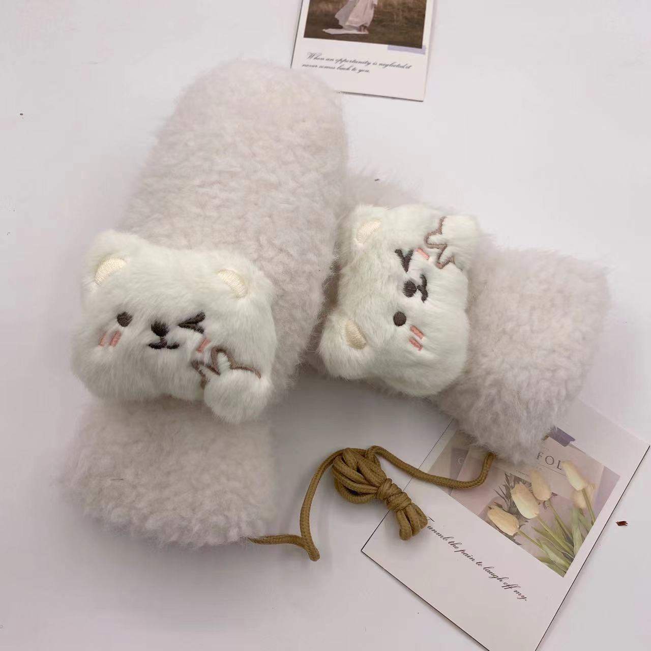 手袋 レディース ミトン くま付き フェイクファー モコモコ 裏起毛 防寒 かわいい 暖かい おしゃれ 冬小物 プレゼントKYS-011