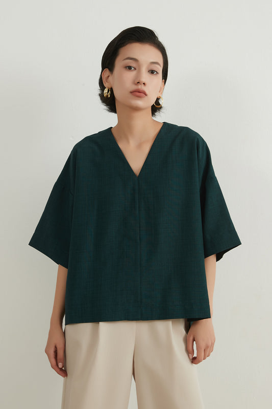 SHORT SLEEVE CENTER SEAM TOP Linen touch simple center seam short sleeve top