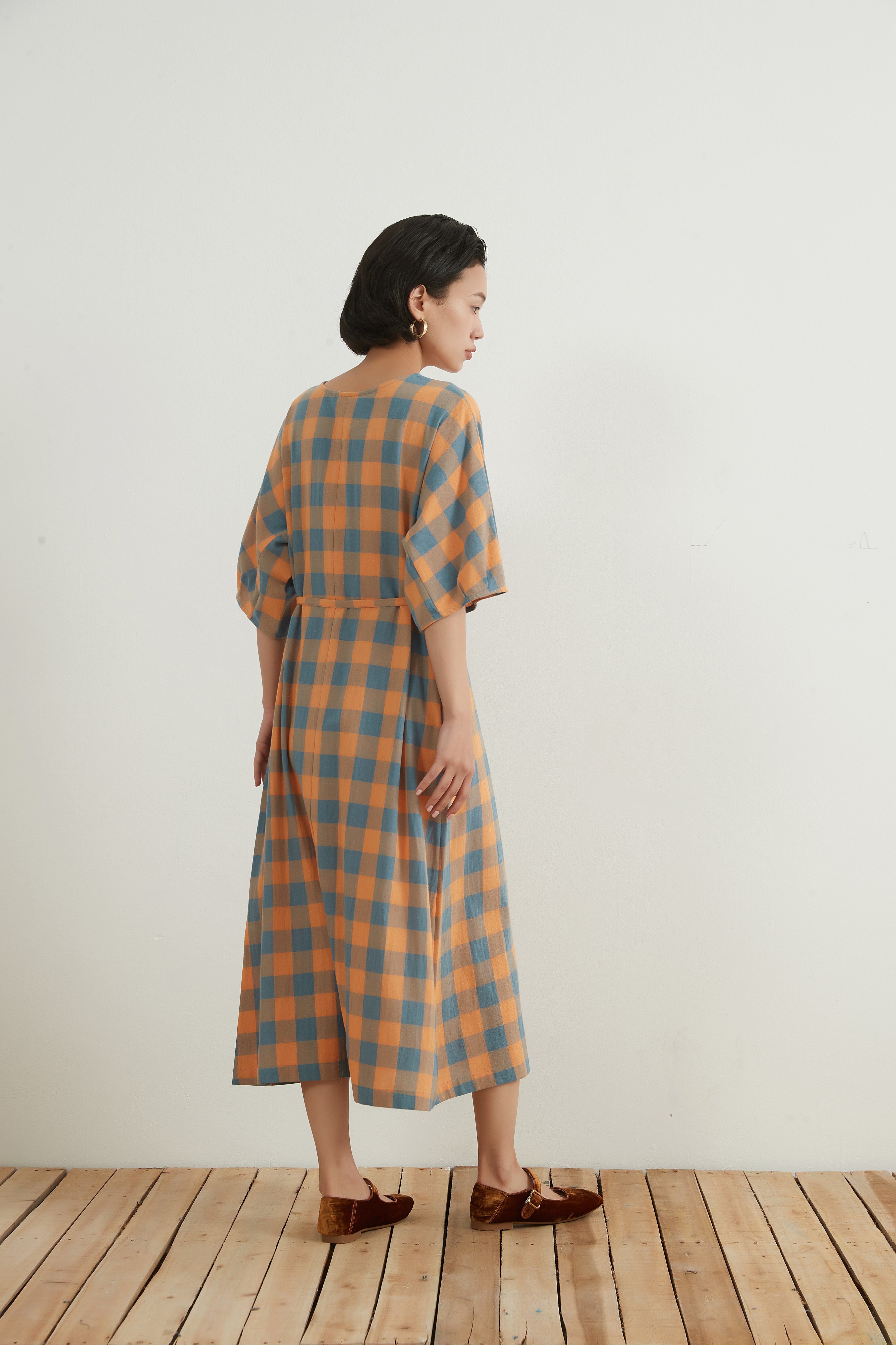 コットン100％Vネックチェックワンピースベルト付きCOTTON BICOLOR CHECK DRESS